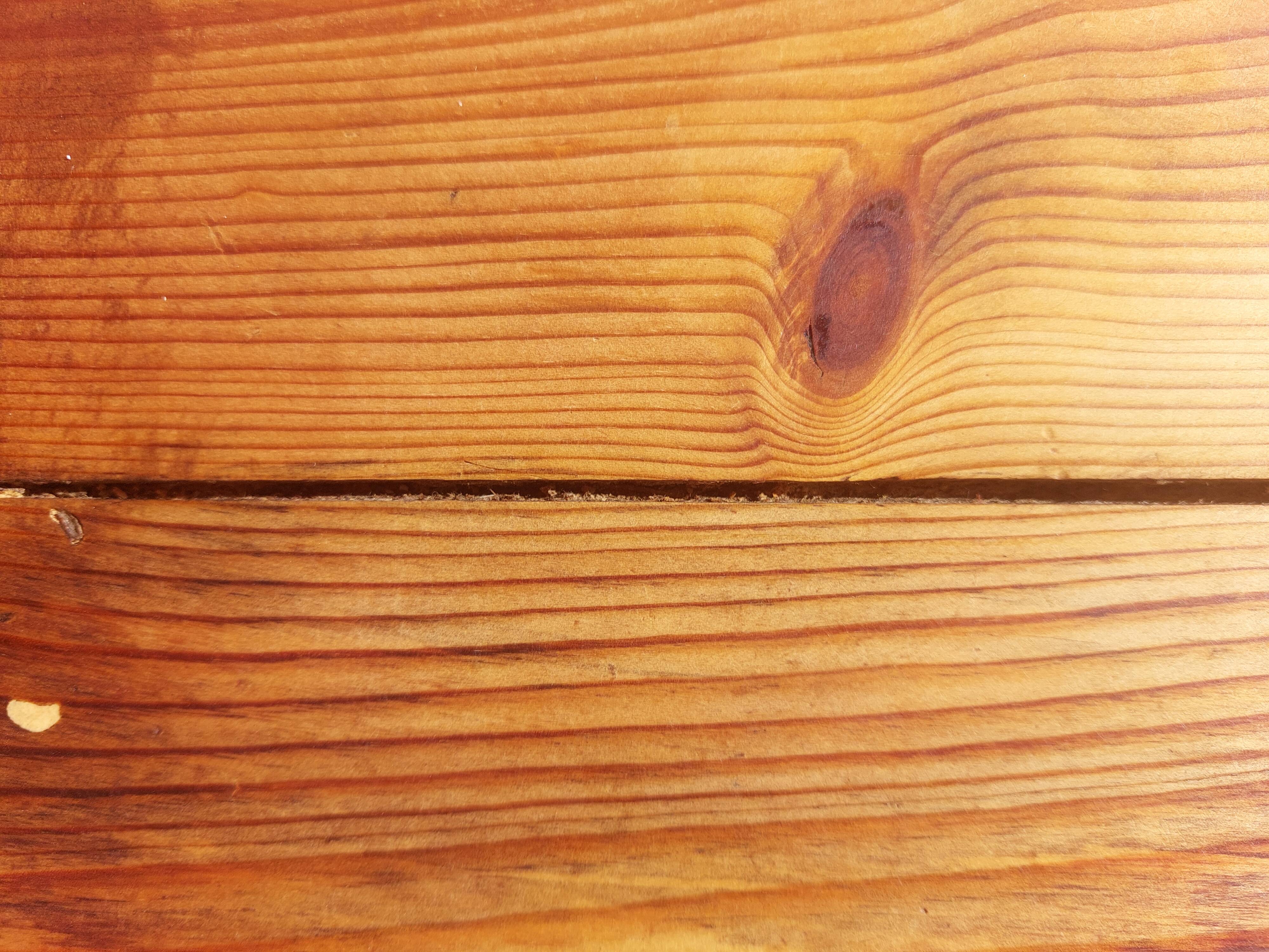 wooden table, bistro, countryside