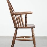 Antique English lowback Windsor chair with beautiful patina