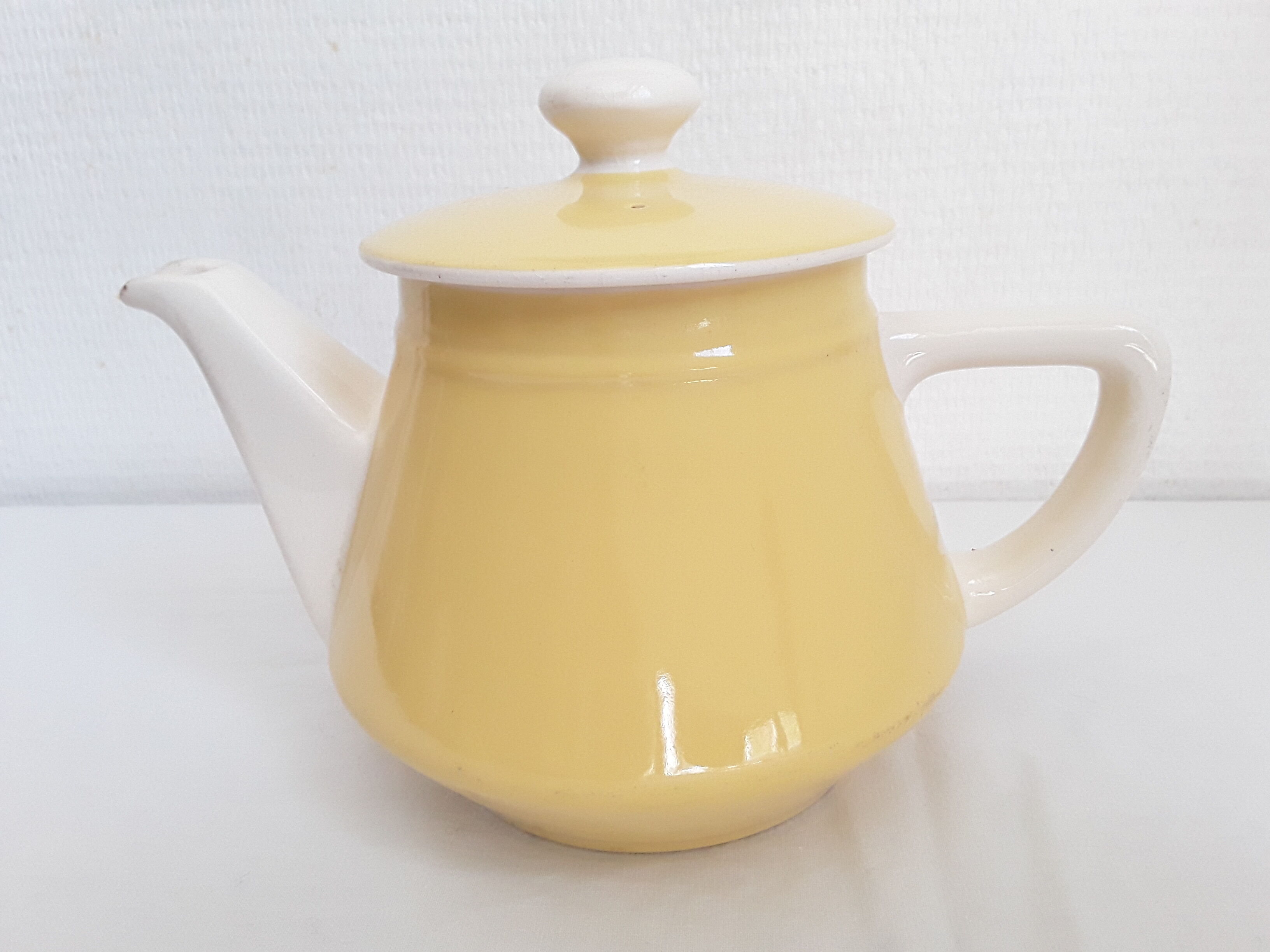 Vintage teapot by Villeroy and Boch