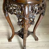 Chinese stool from the 19th century, made of wood and marble. In very good condition.