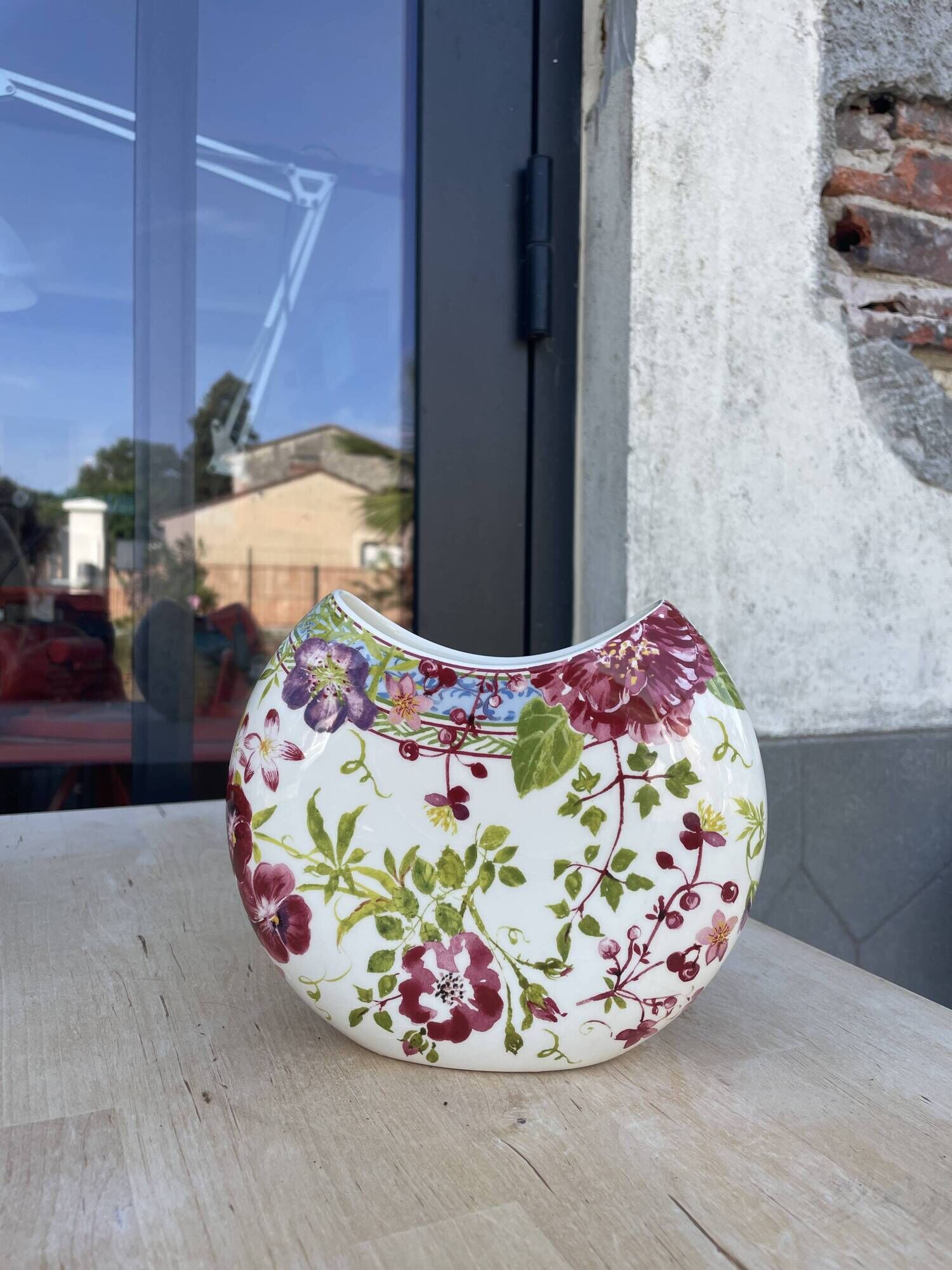 Millefleurs vase Gien