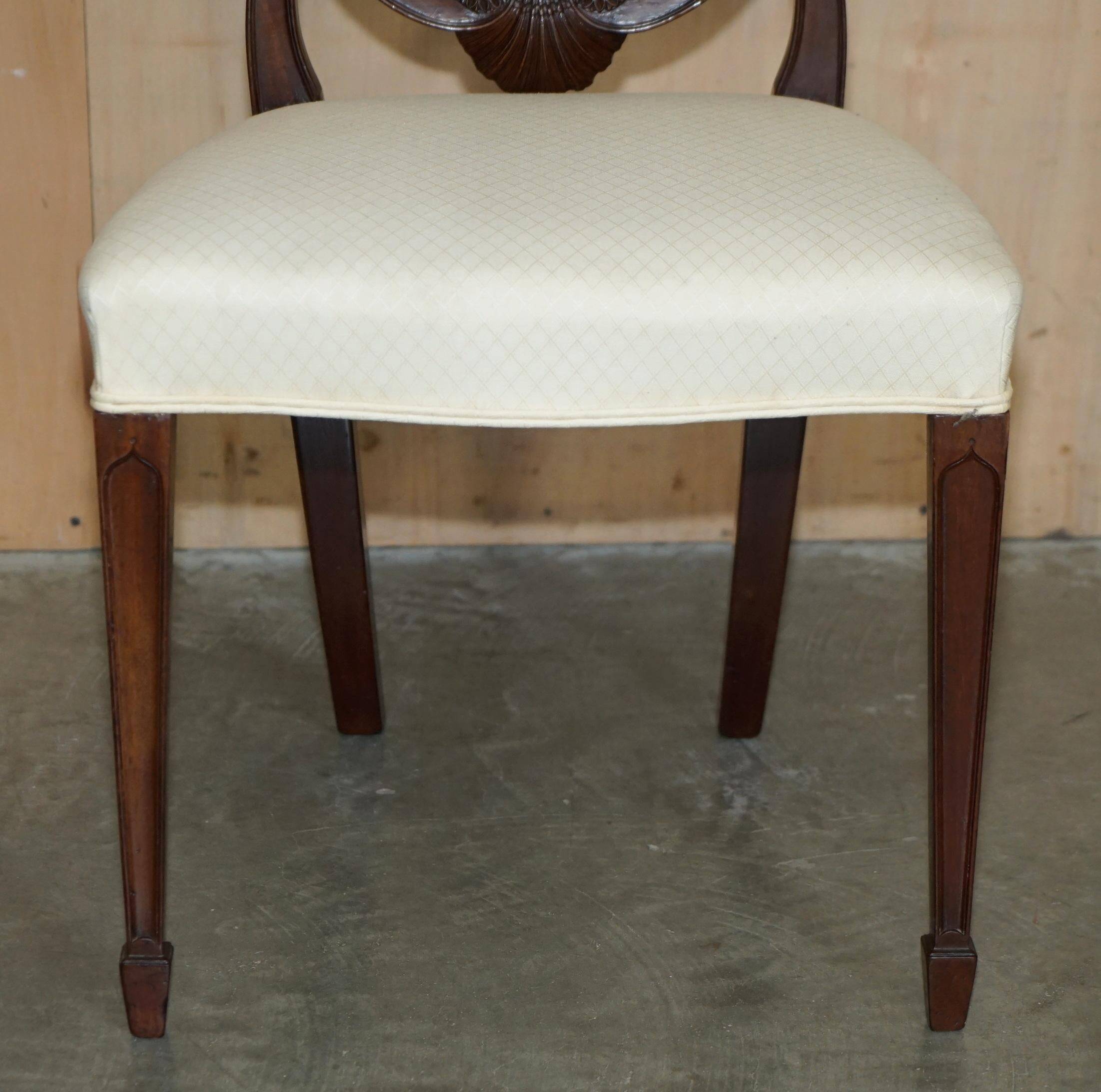 Paire de chaises d'appoint victoriennes George Hepplewhite Prince de Galles