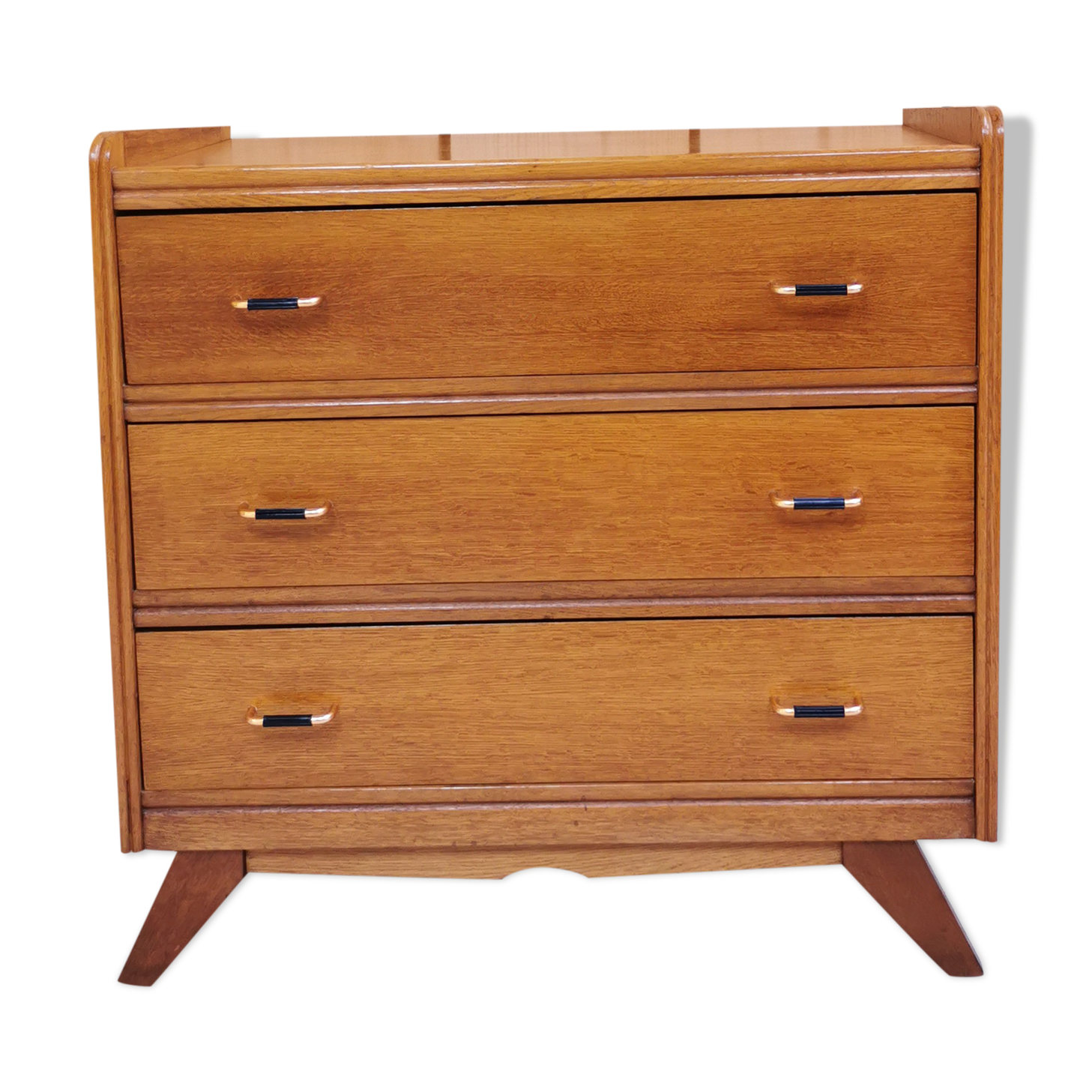 Chest of drawer compass feet