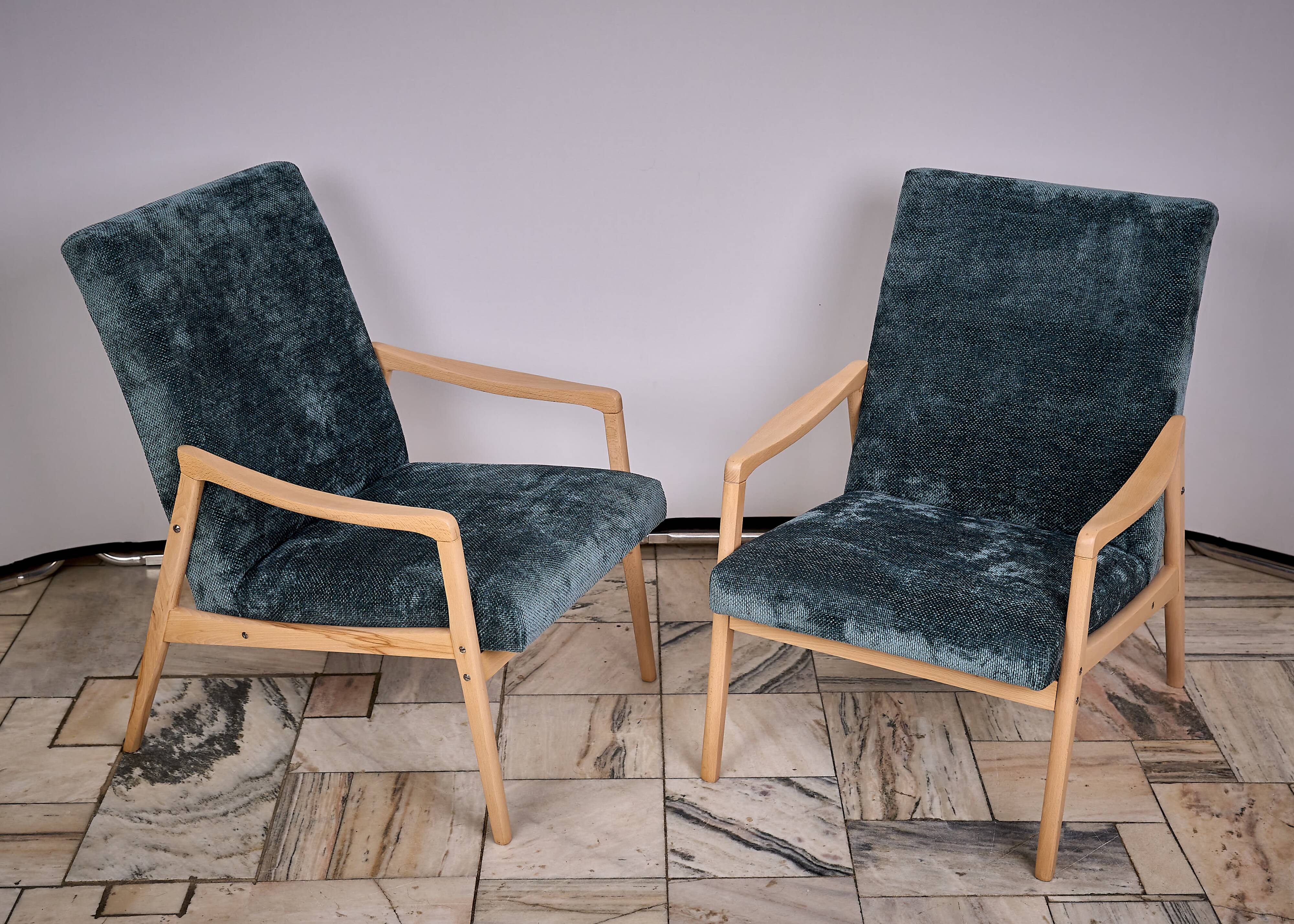 Set of 4 armchairs designed by J. Jiroutek, TON Czechoslovakia, 1960s