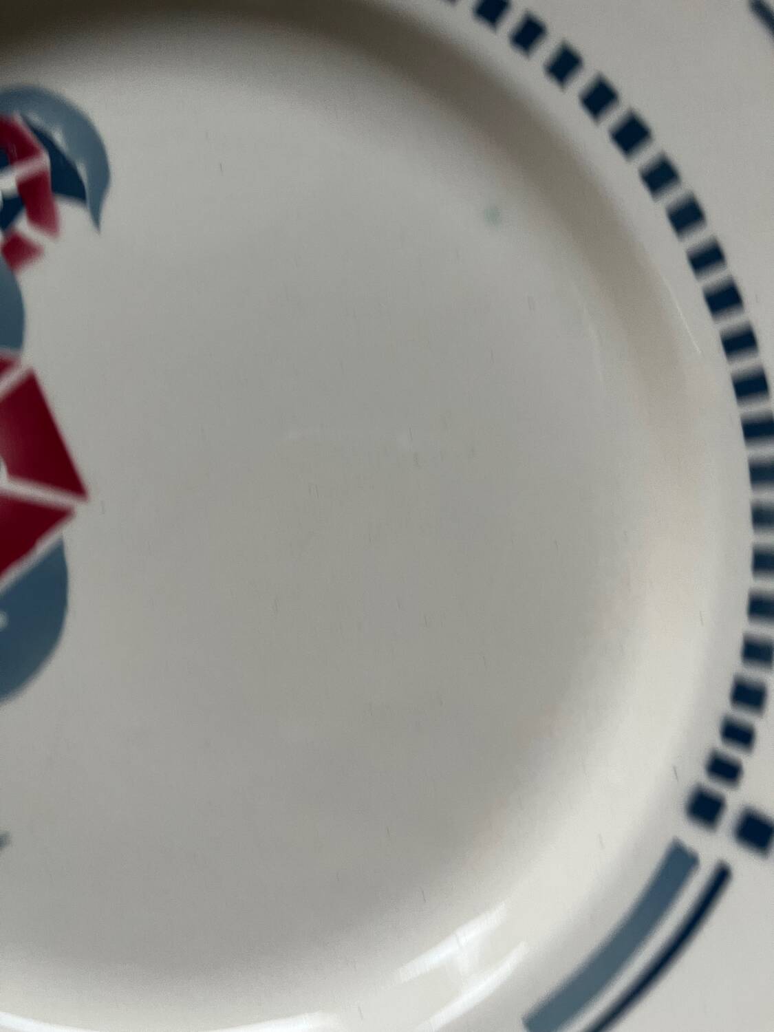 Assiettes Terre de Fer Longchamp