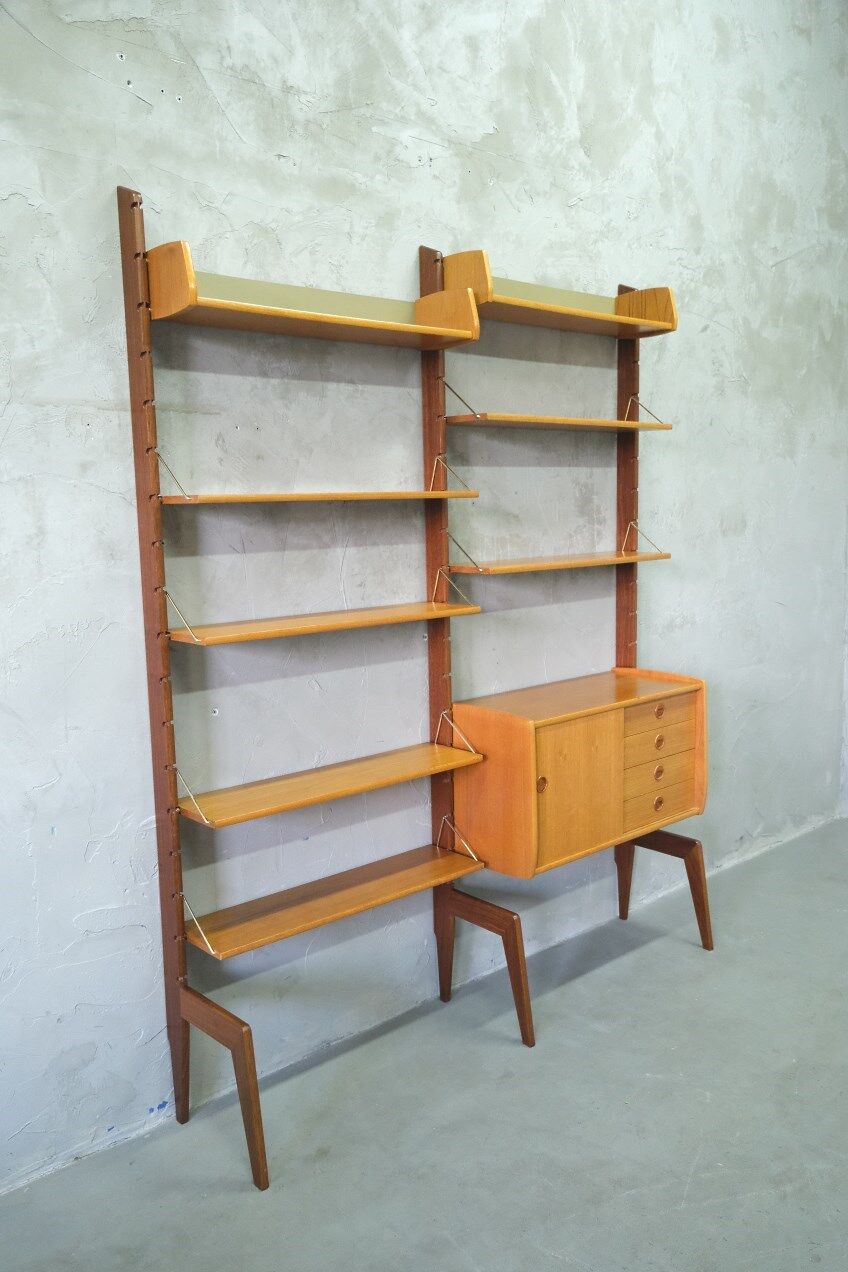 Mid-Century Modular Free-Standing Teak Wall Unit  by John Texmon for Blindheim Mobelfabrik, Norway,