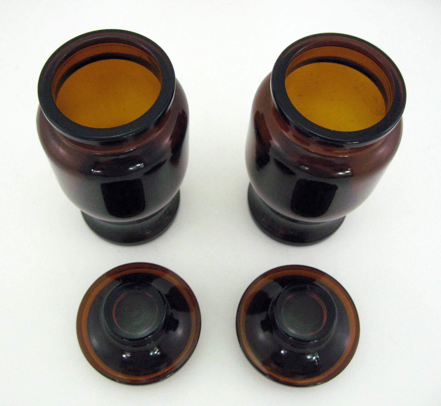 2 brown glass jars - Lever made in Belgium 1970