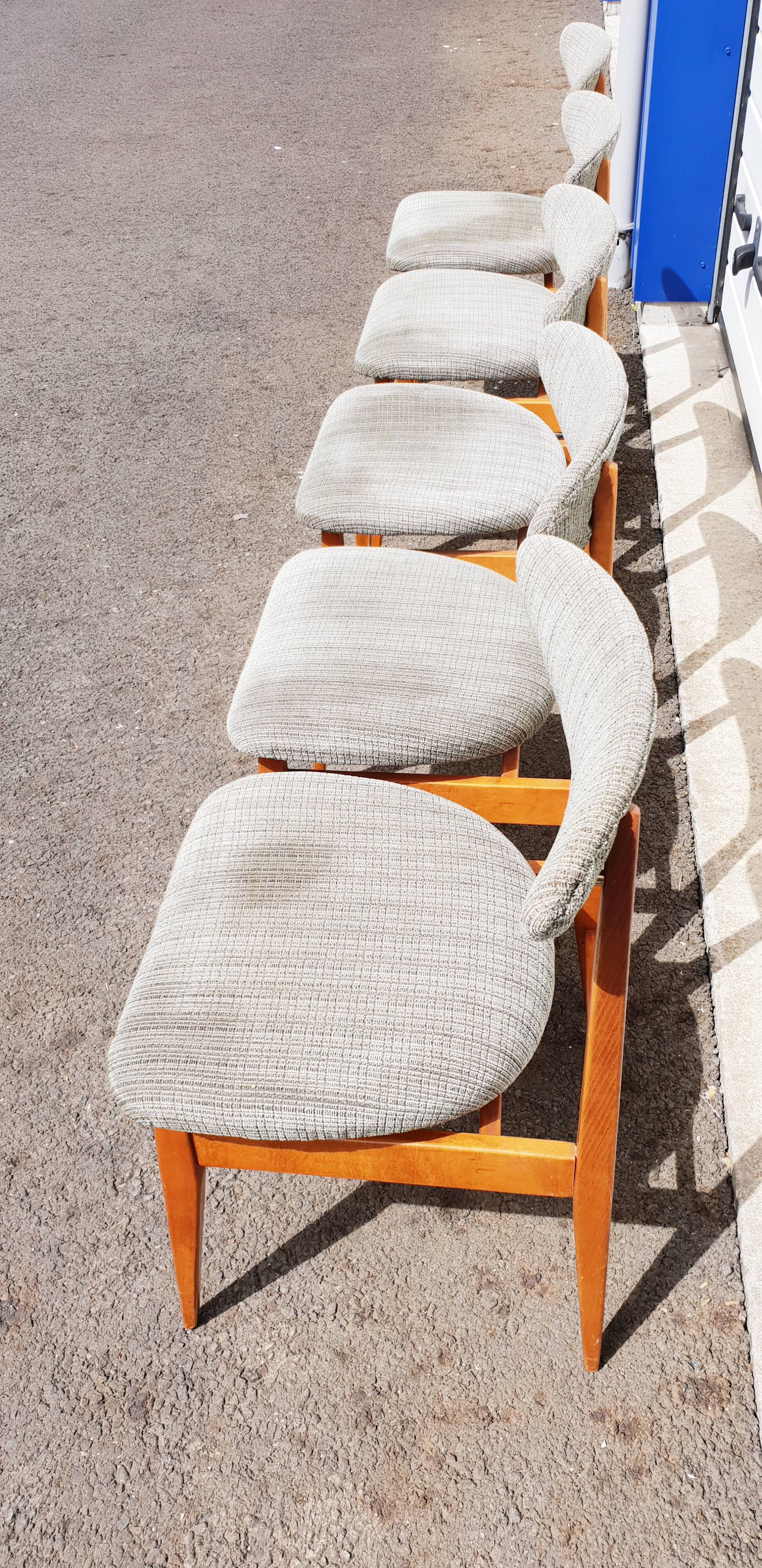 Lot of 5 scandinavian vintage chairs