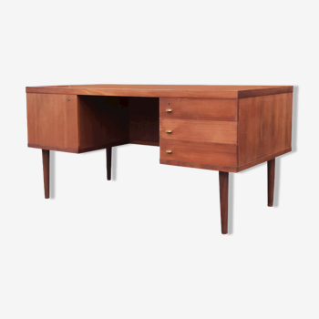 Desk model 18 by Hans Olsen