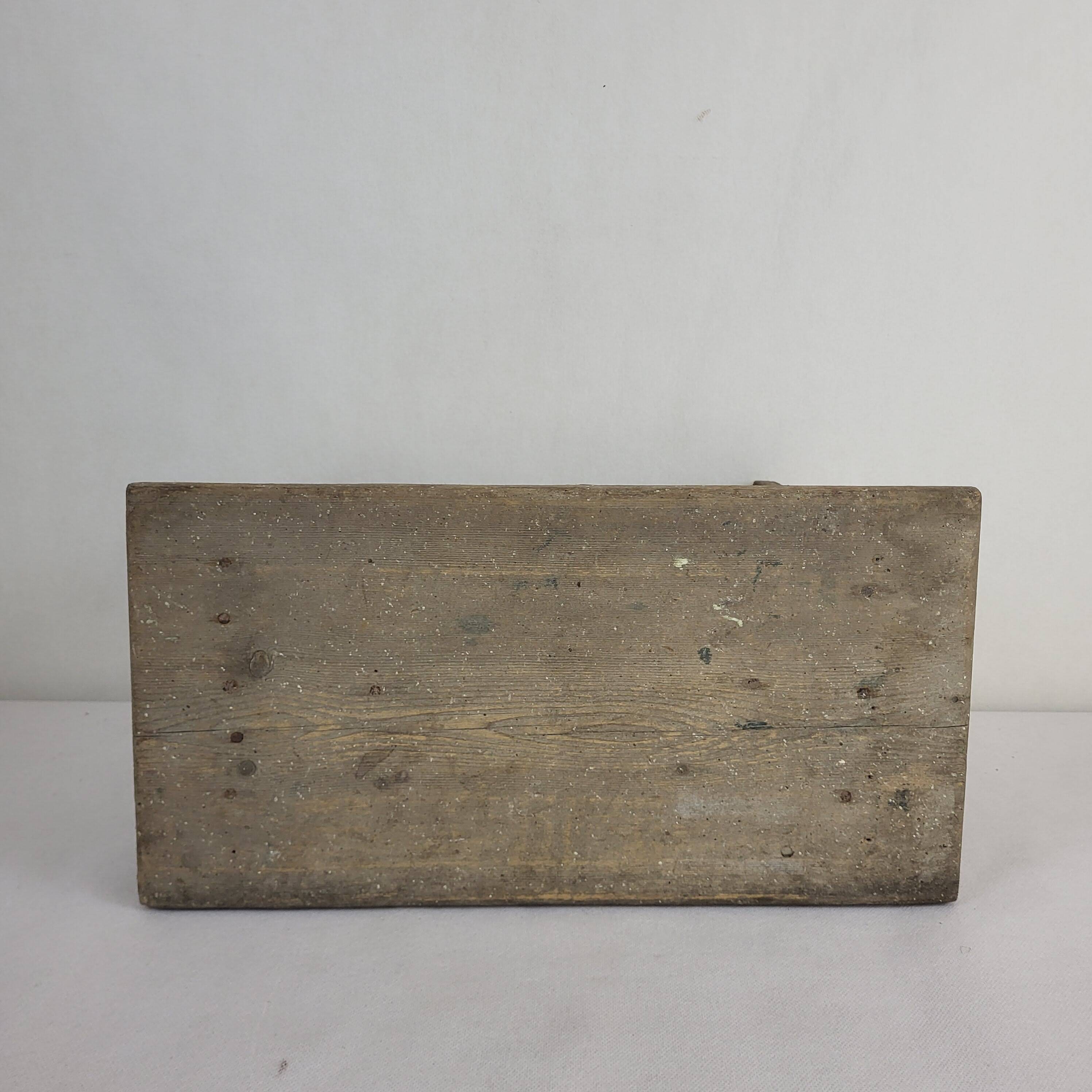 Wooden bench / stool