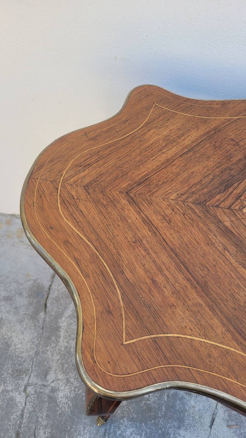 Napoleon III violin-shaped middle desk table 19th in marquetry