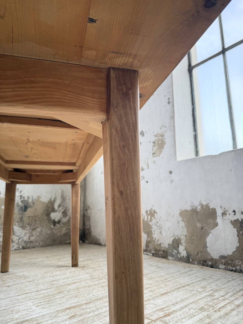 Pine farmhouse table 180cm