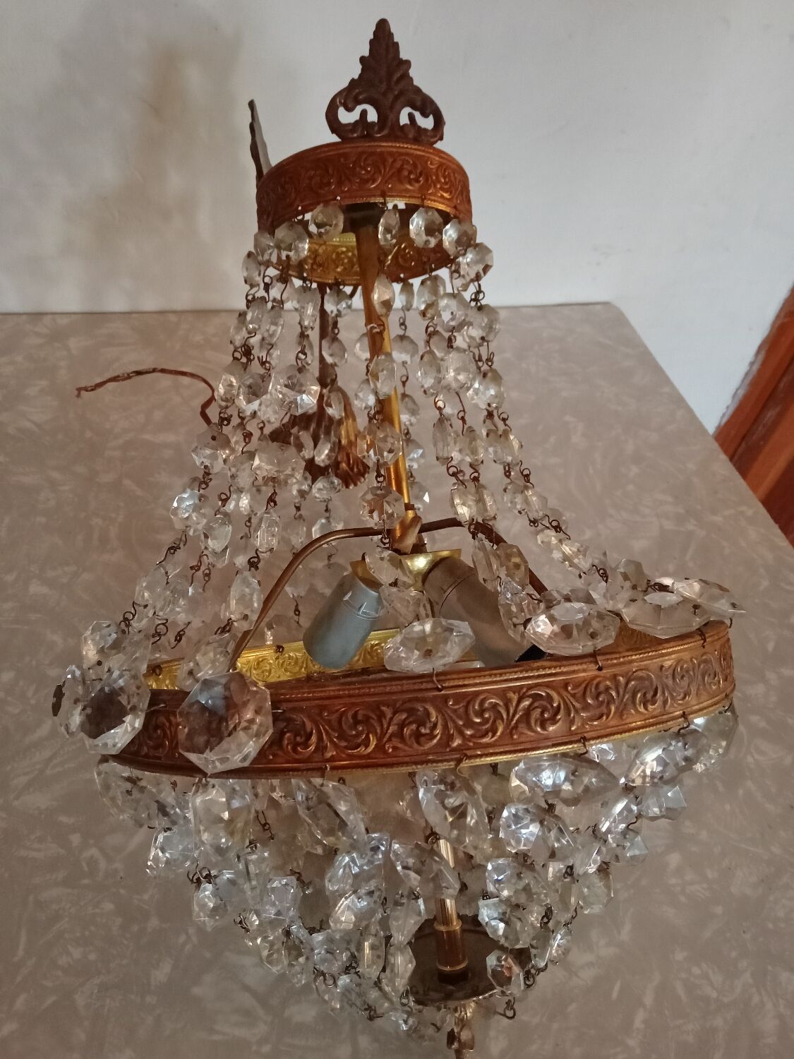 Balloon chandelier with tassels