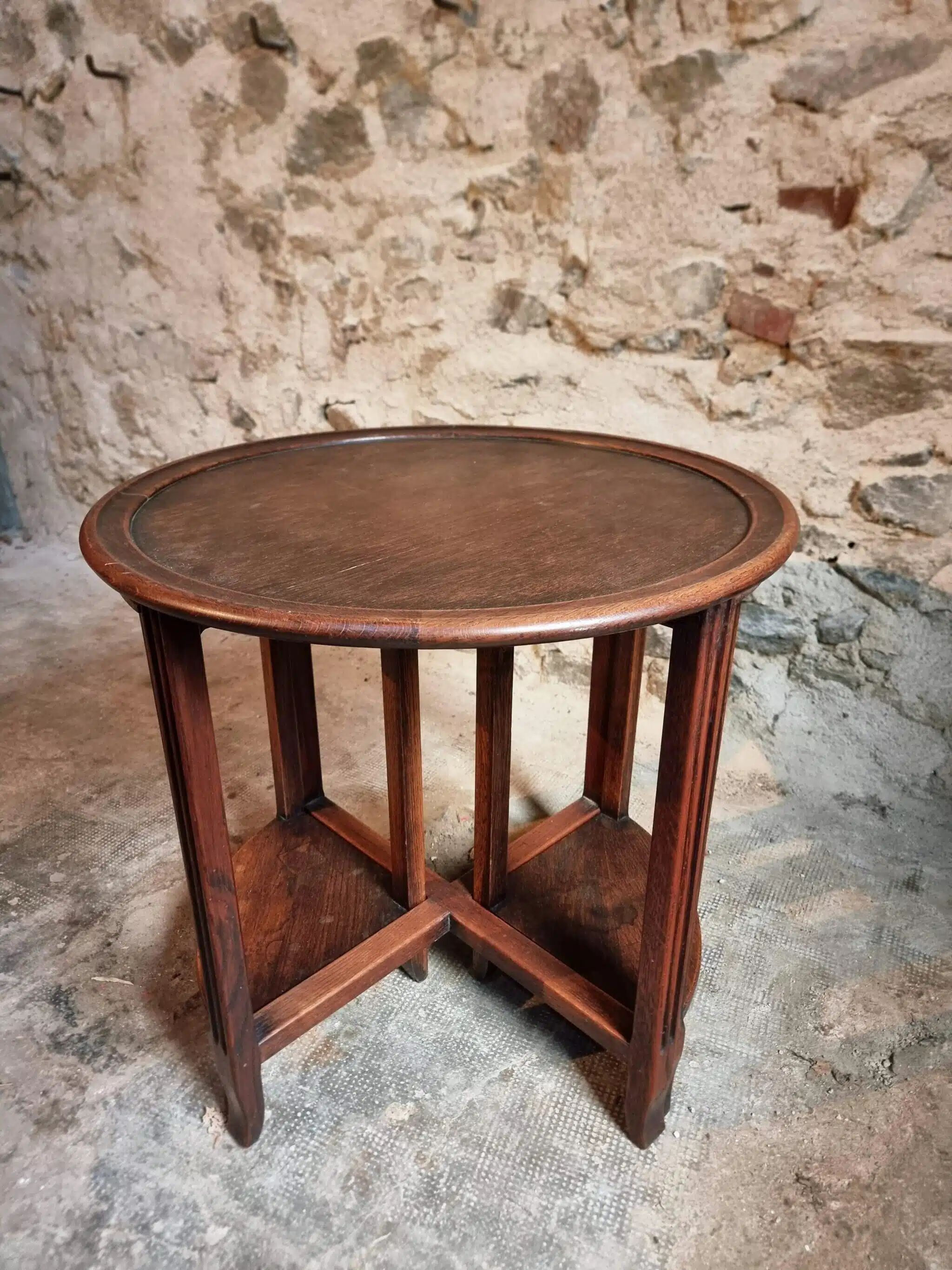 Vintage oak nesting tables set, round coffee table from the 1960s with two integrated side tables.