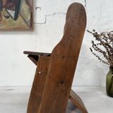 Folk Art chair in fir.