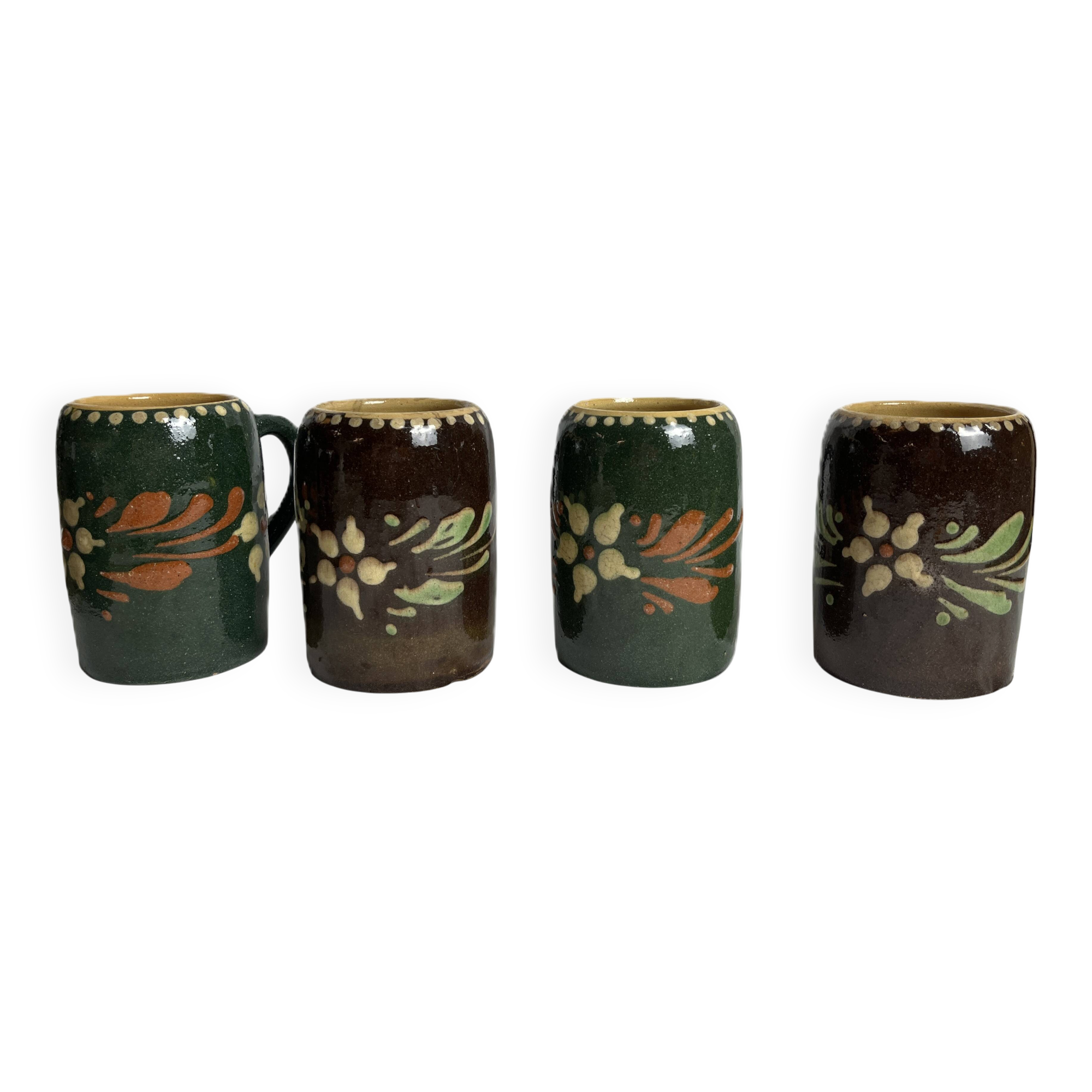 Alsatian pottery, glazed stoneware mug from Soufflenheim, 20th century.