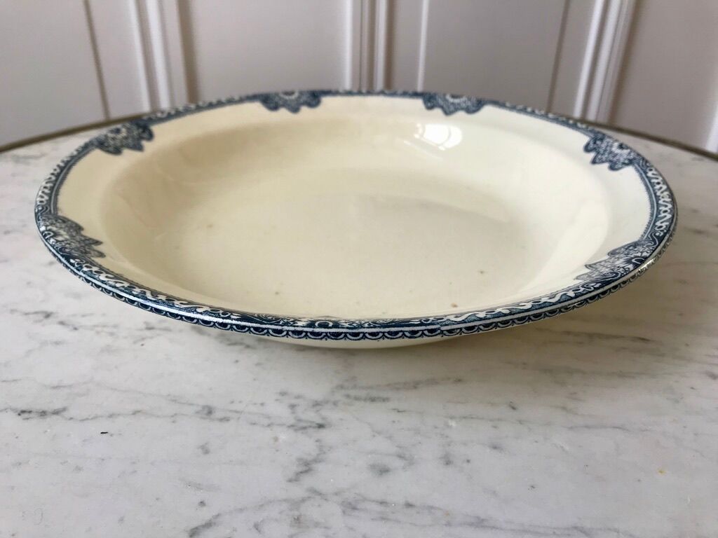 Salad bowl / hollow dish terre de fer salins model jumièges late nineteenth