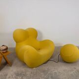 UP5_6 Big Mama Armchair - B&B Italia - Gaetano Pesce - yellow + pouf -