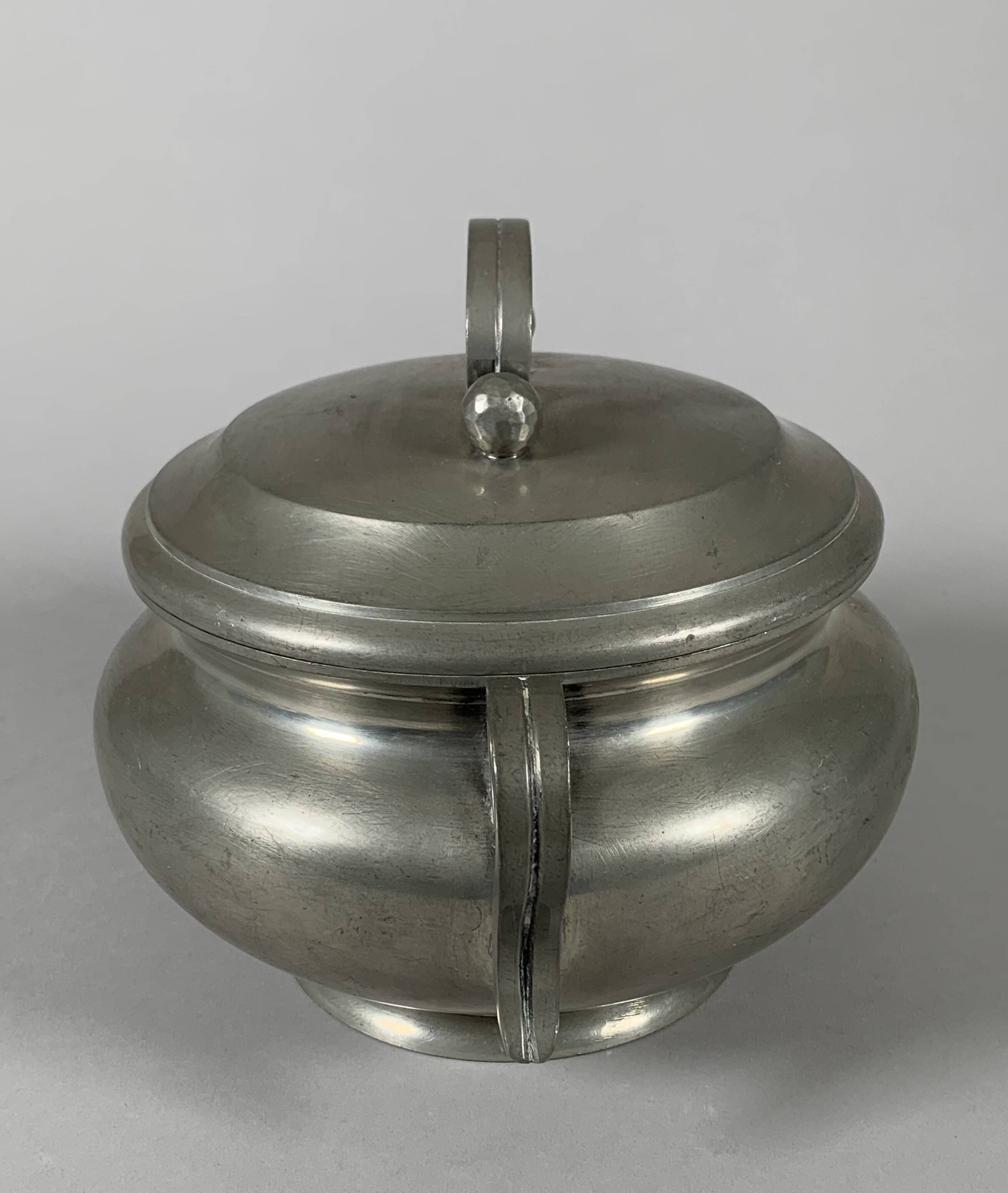 Soup tureen Signed Jean Despres (1889 - 1980) Modernist Style