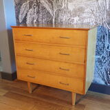 Vintage dresser 4 drawers