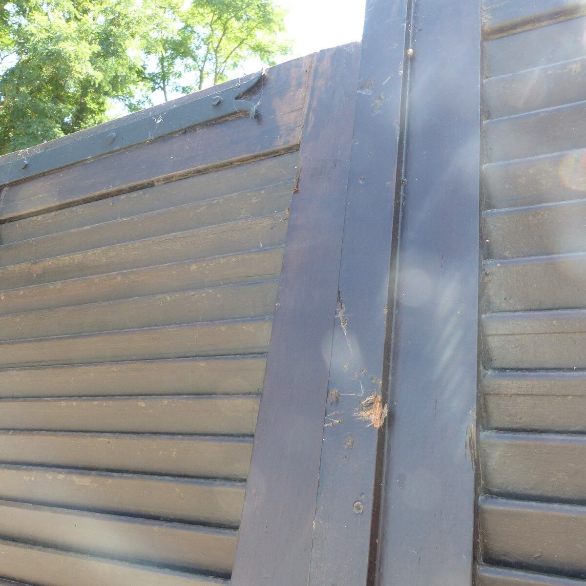 Wooden louvers 2 flaps