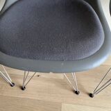 Lot of 4 original Eames DSR chairs by Vitra – with cushion.