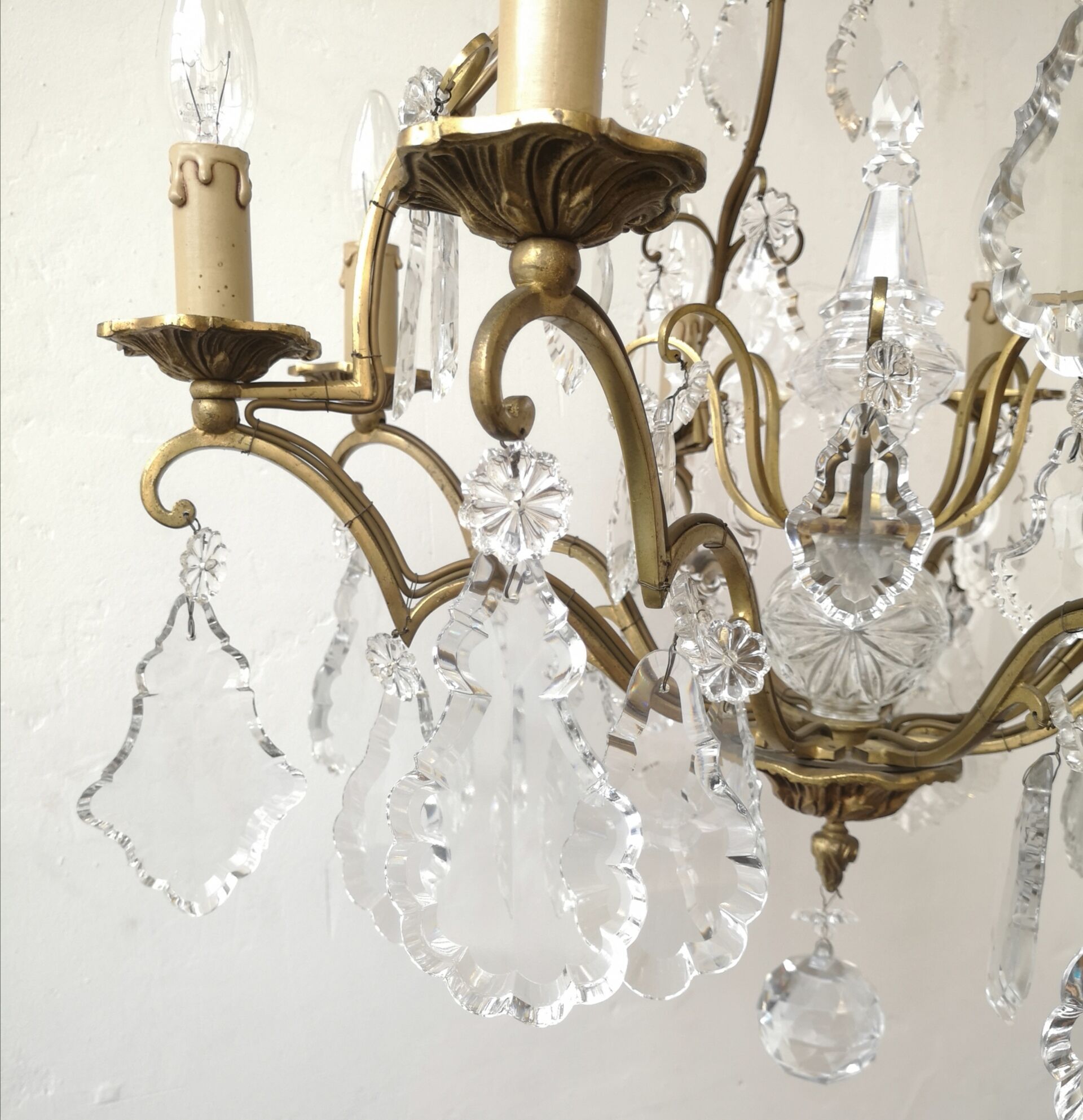 Lustre baccarat stamp cage 8 fires