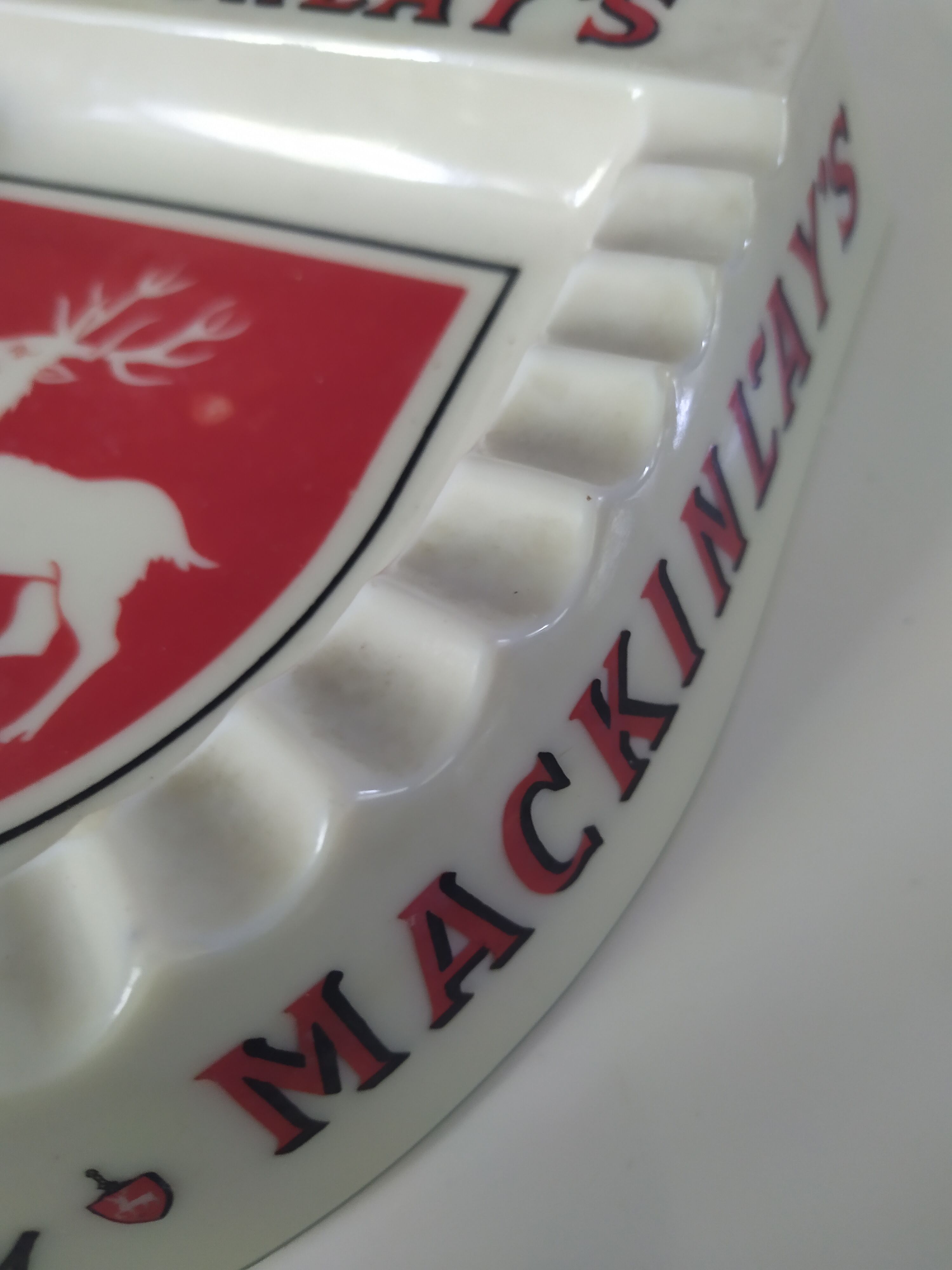 Mackinl'ay's Ashtray