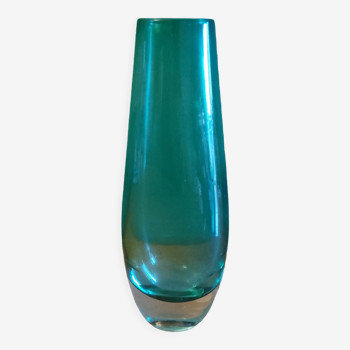 Glass vase