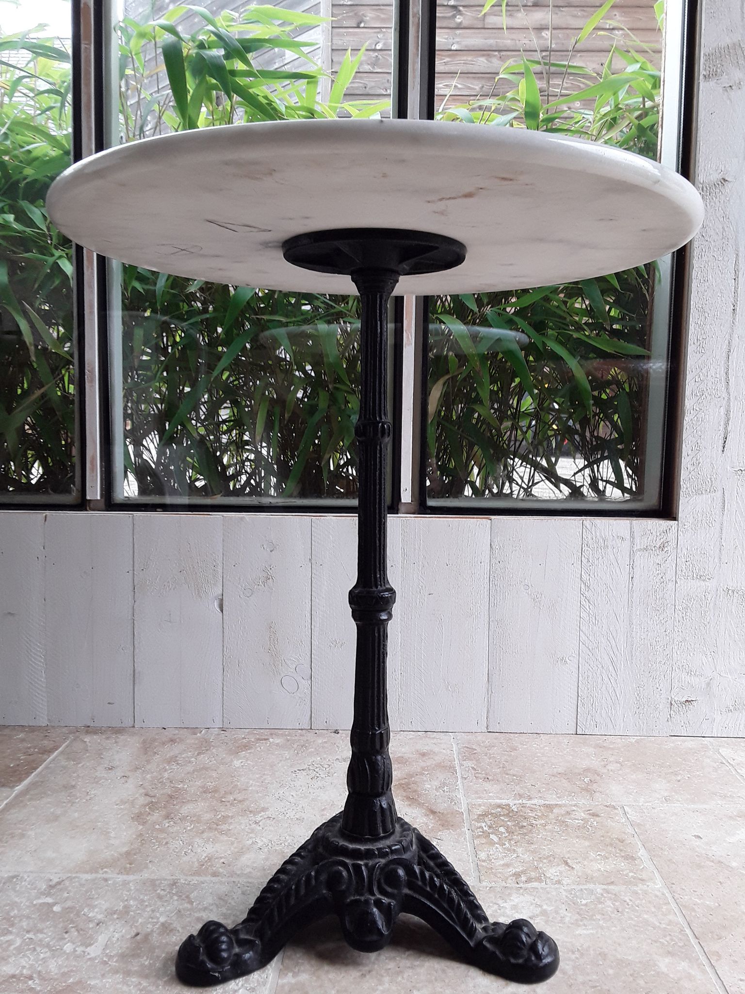 Table bistrot en marbre