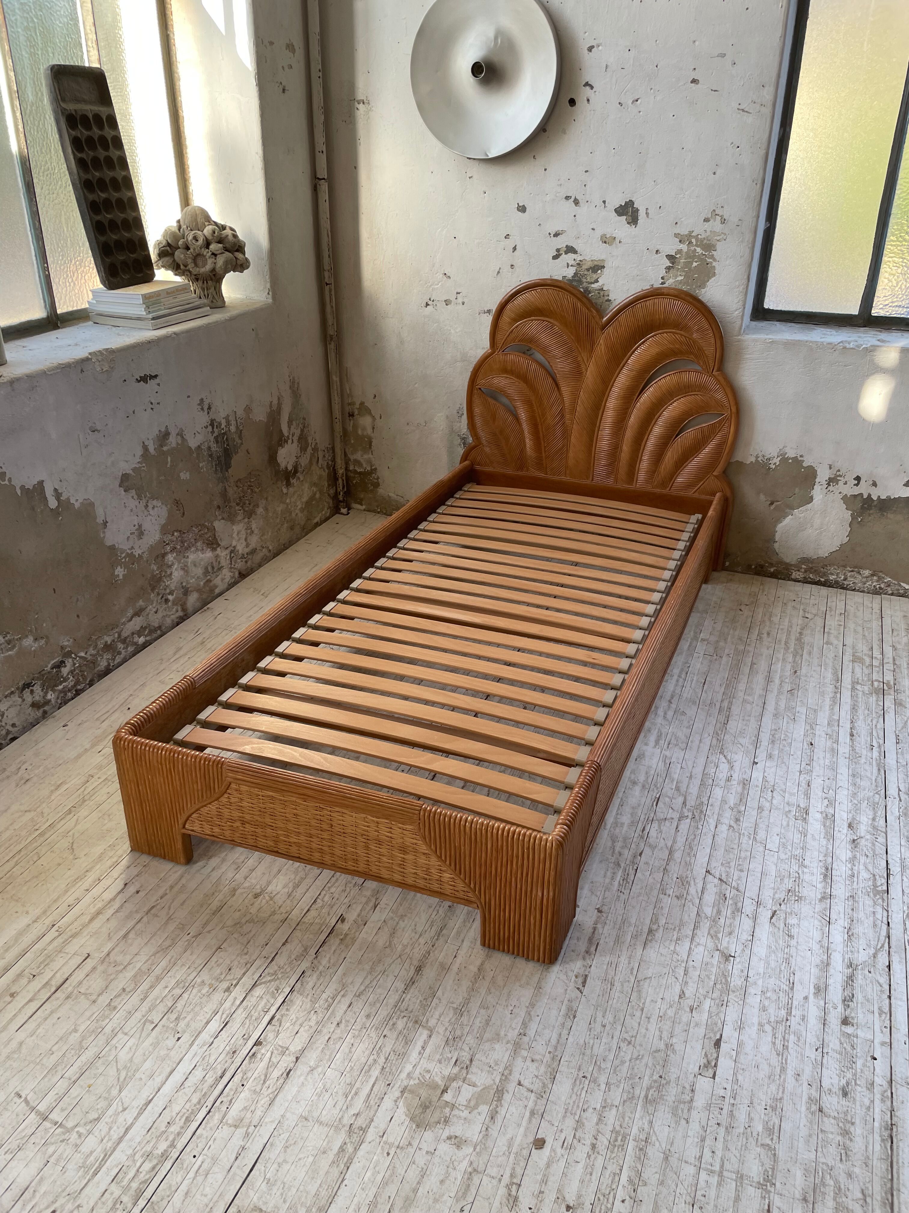 Bed 1 place "palm" wicker and rattan Vivai Del Sud