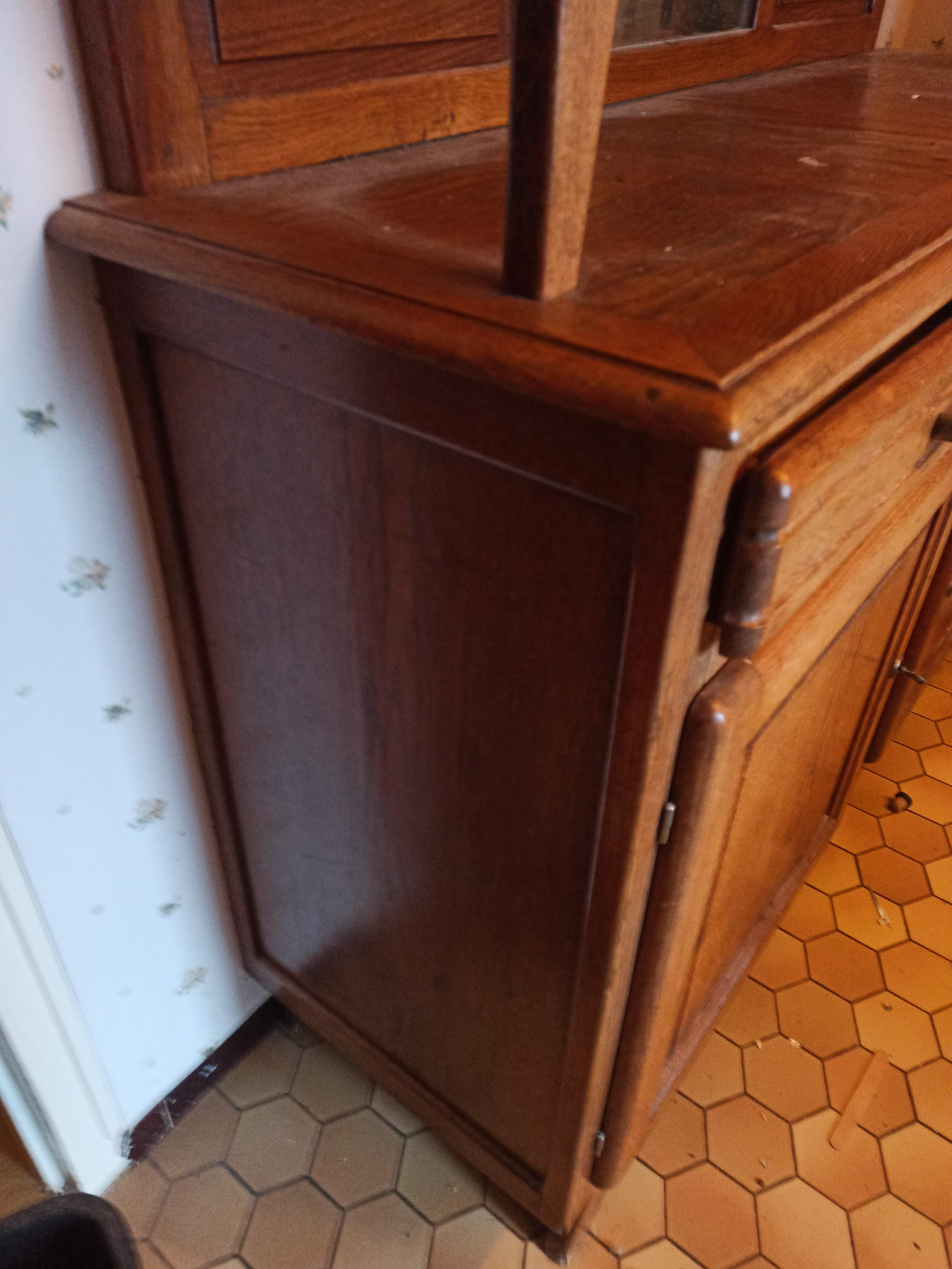 Oak sideboard kitchen glass doors