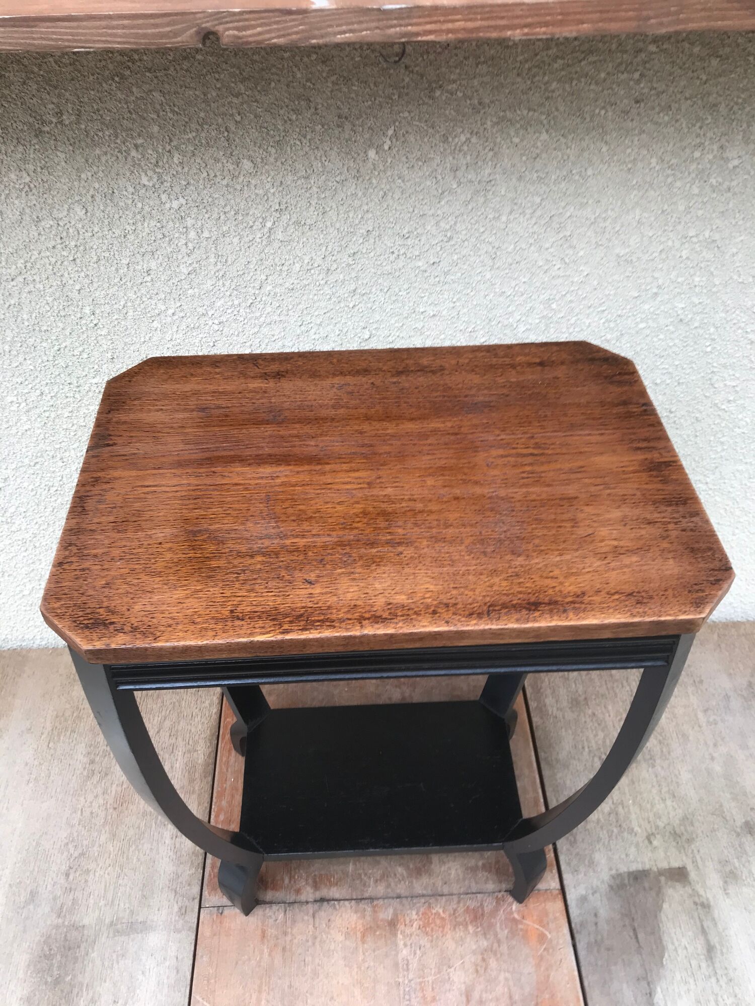 Art deco side table