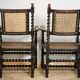 Paire de fauteuils canneés style Louis XIII anciens