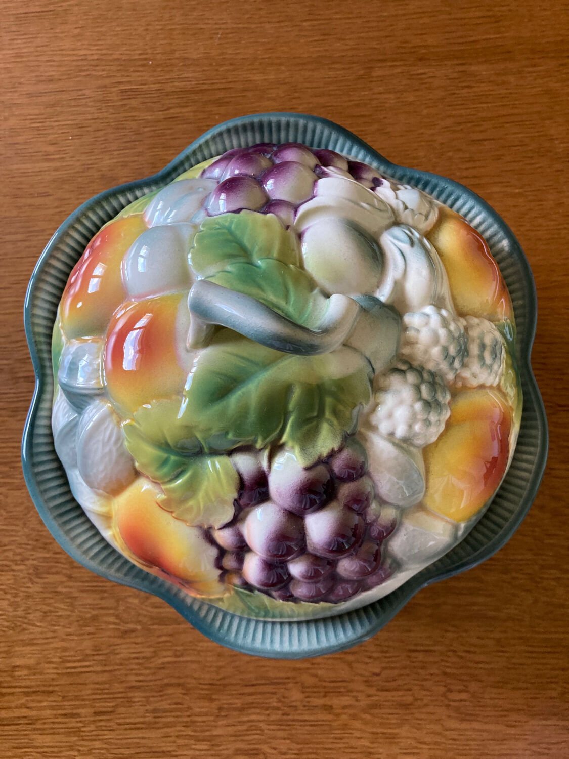 Salad bowl fruit basket slurry saint clément