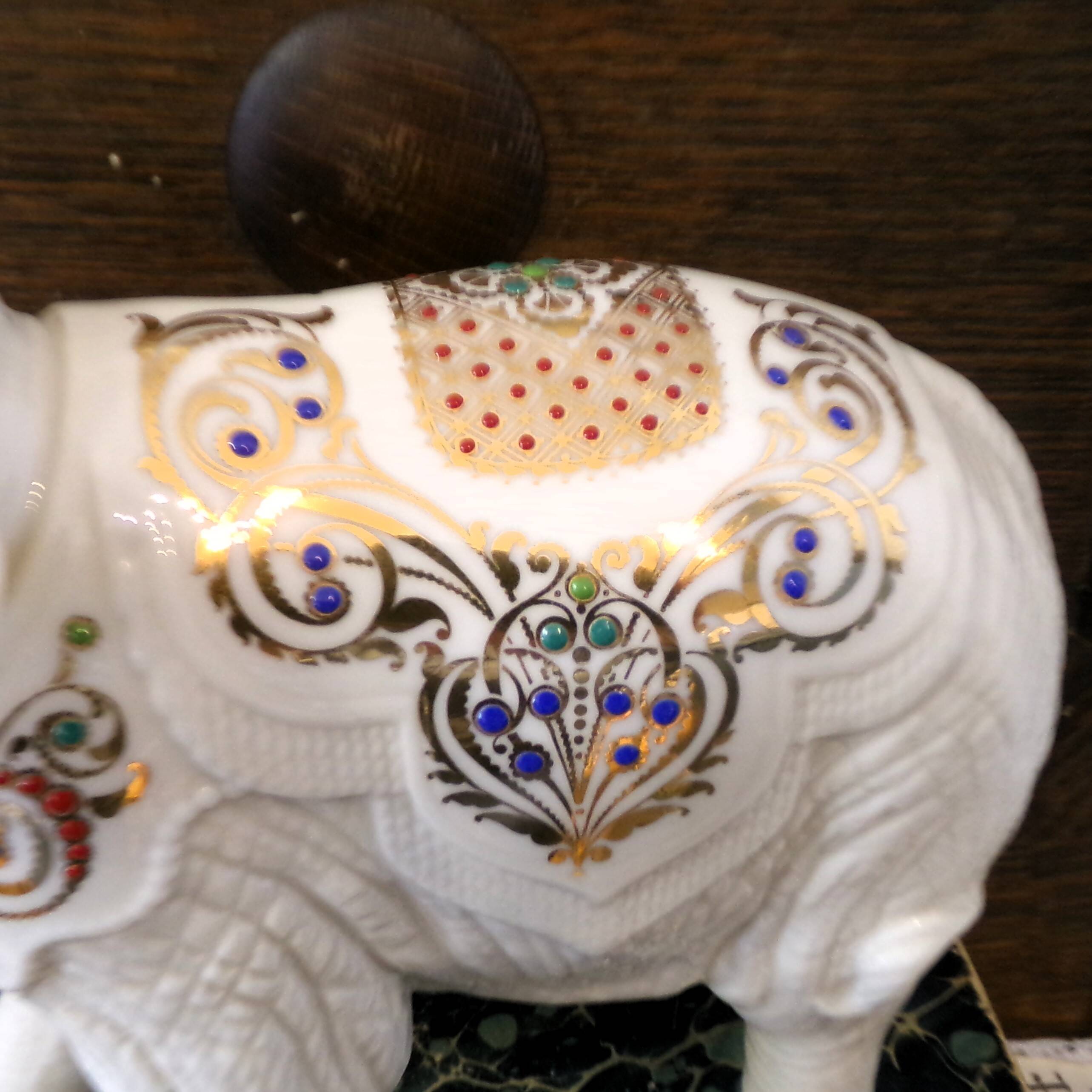 Lenox China Jewels Palace Elephant Fabriqué aux États-Unis