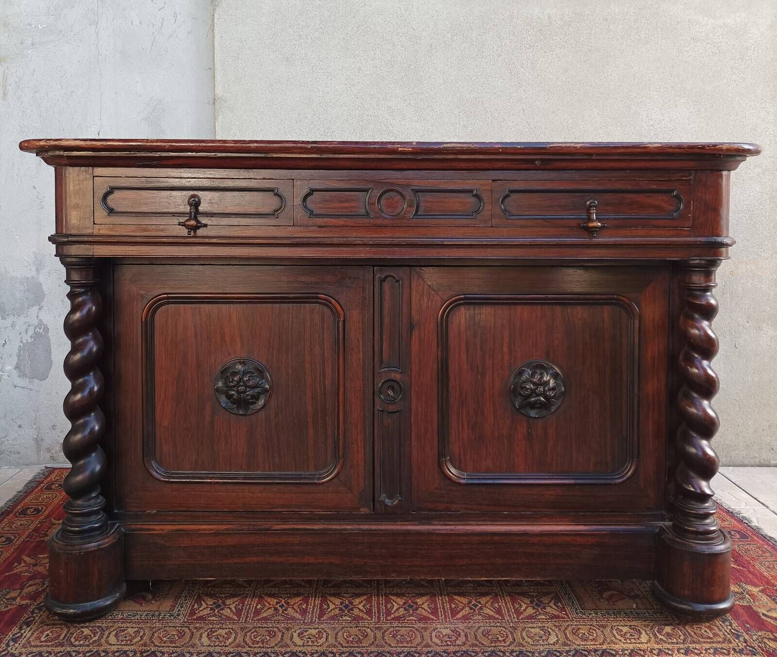 Buffet Louis XIII 19th century