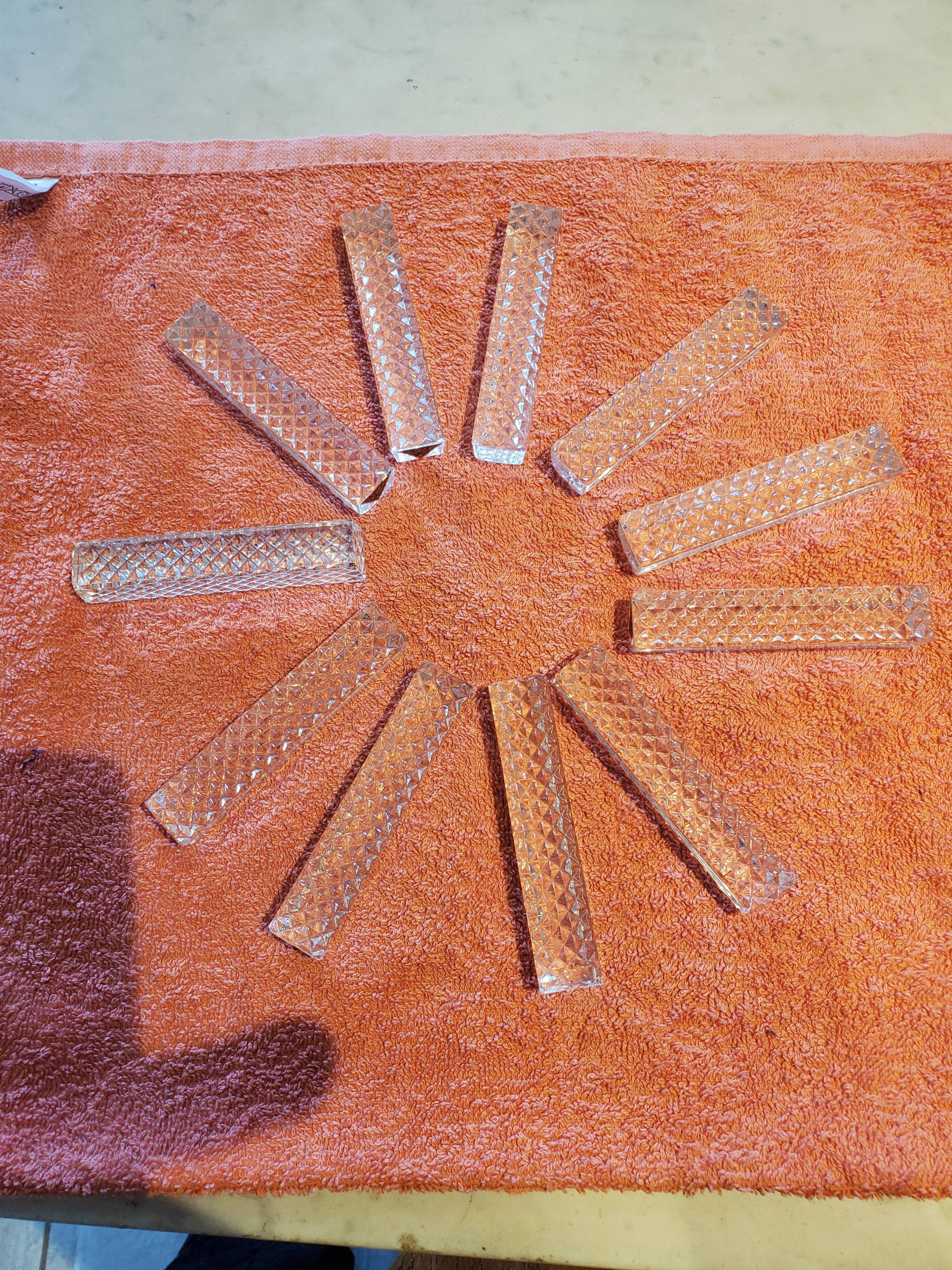 Crystal knife holder 24%PBO