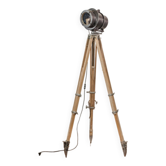 VintaGerman Railway Signal light 1950s on a Wooden Surveying Tripod - Upcycled Industrial Floor lamp