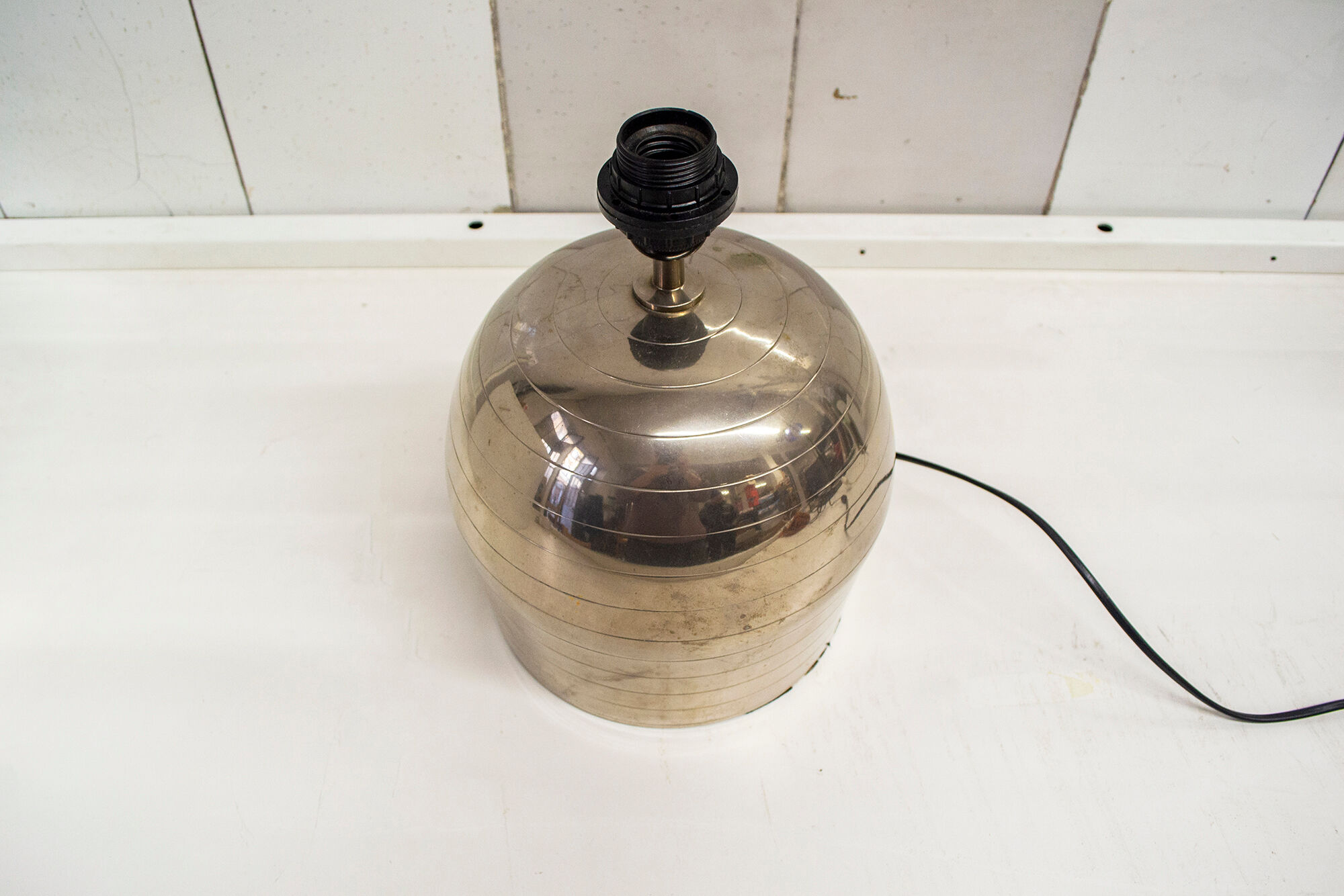 Chromed metal table lamp anni '70 italia