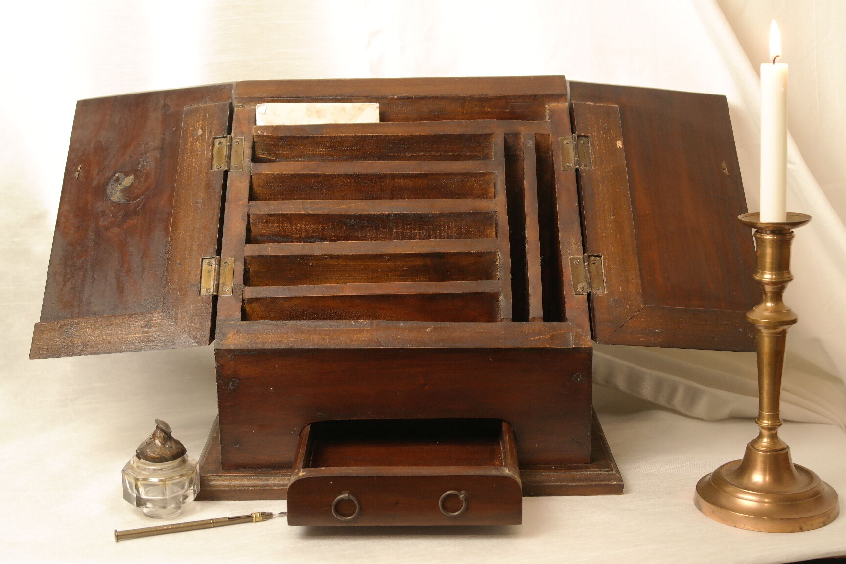 Antique table cabinet in solid mahogany XXth