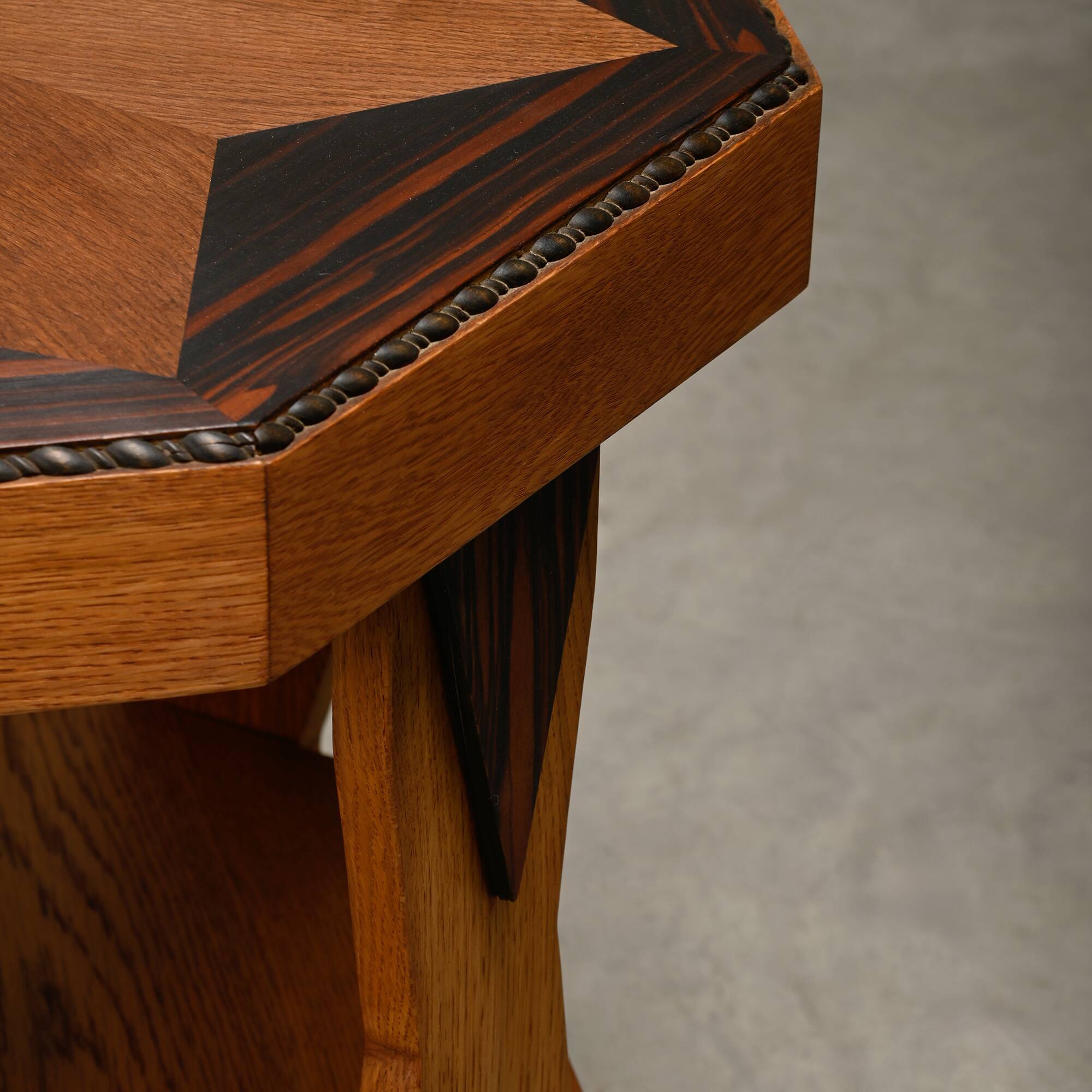 Dutch Art Deco Amsterdam School side table in solid oak, 1930s