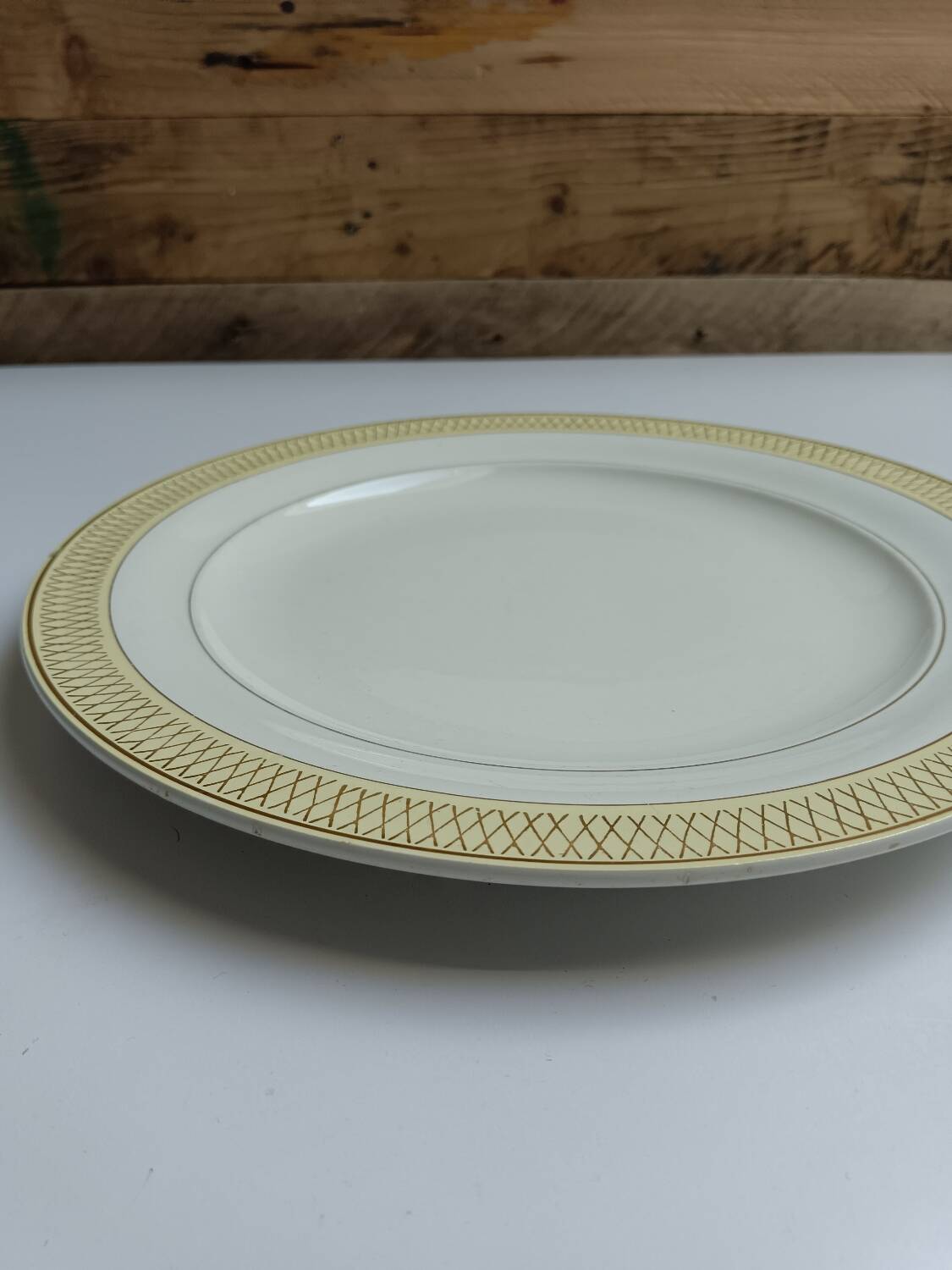 Saint Amand Monaco white and yellow dish