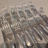 12 silver-plated dessert forks by Christofle Cluny, 17.1cm