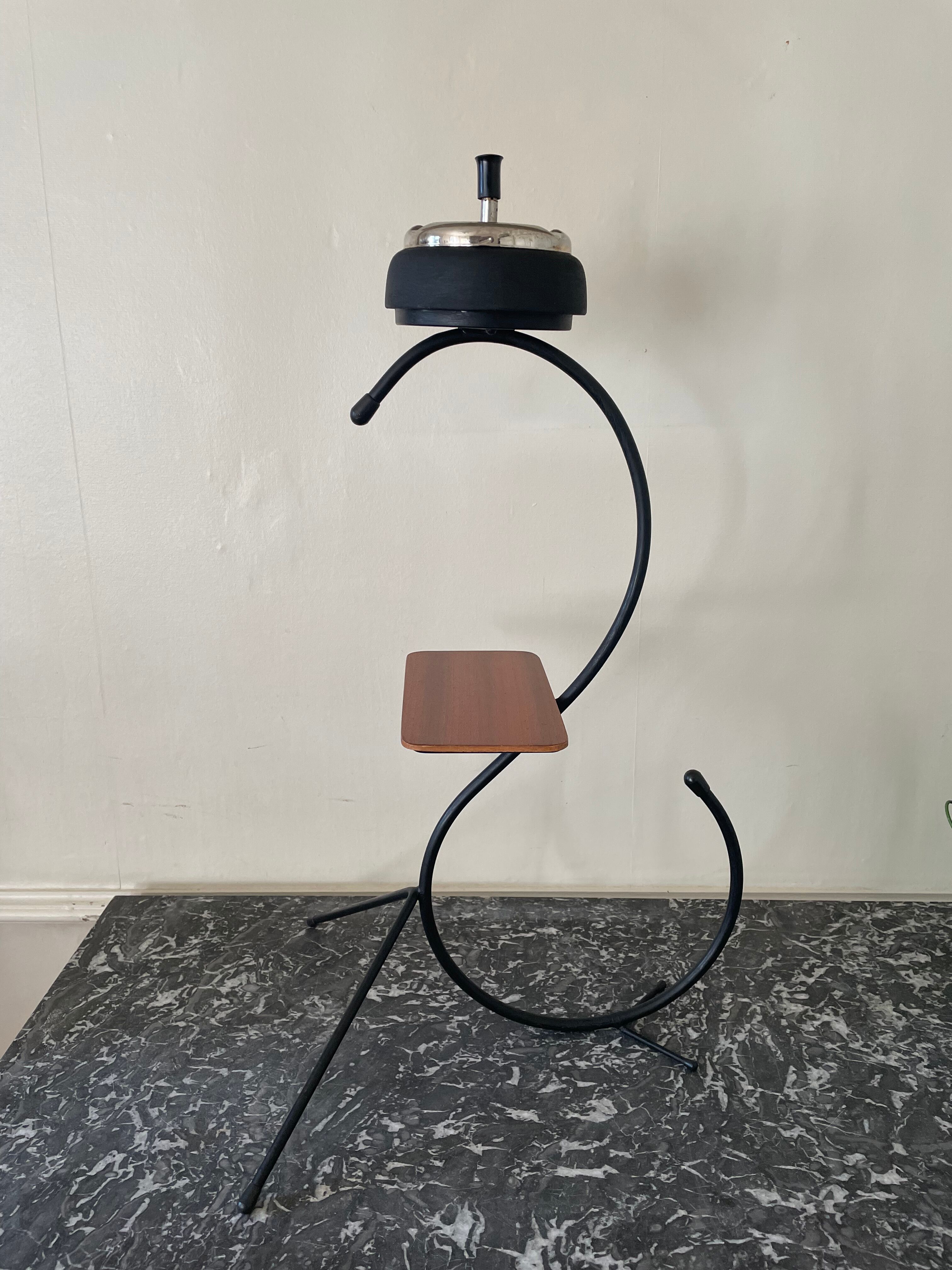 Tripod ashtray 50 years