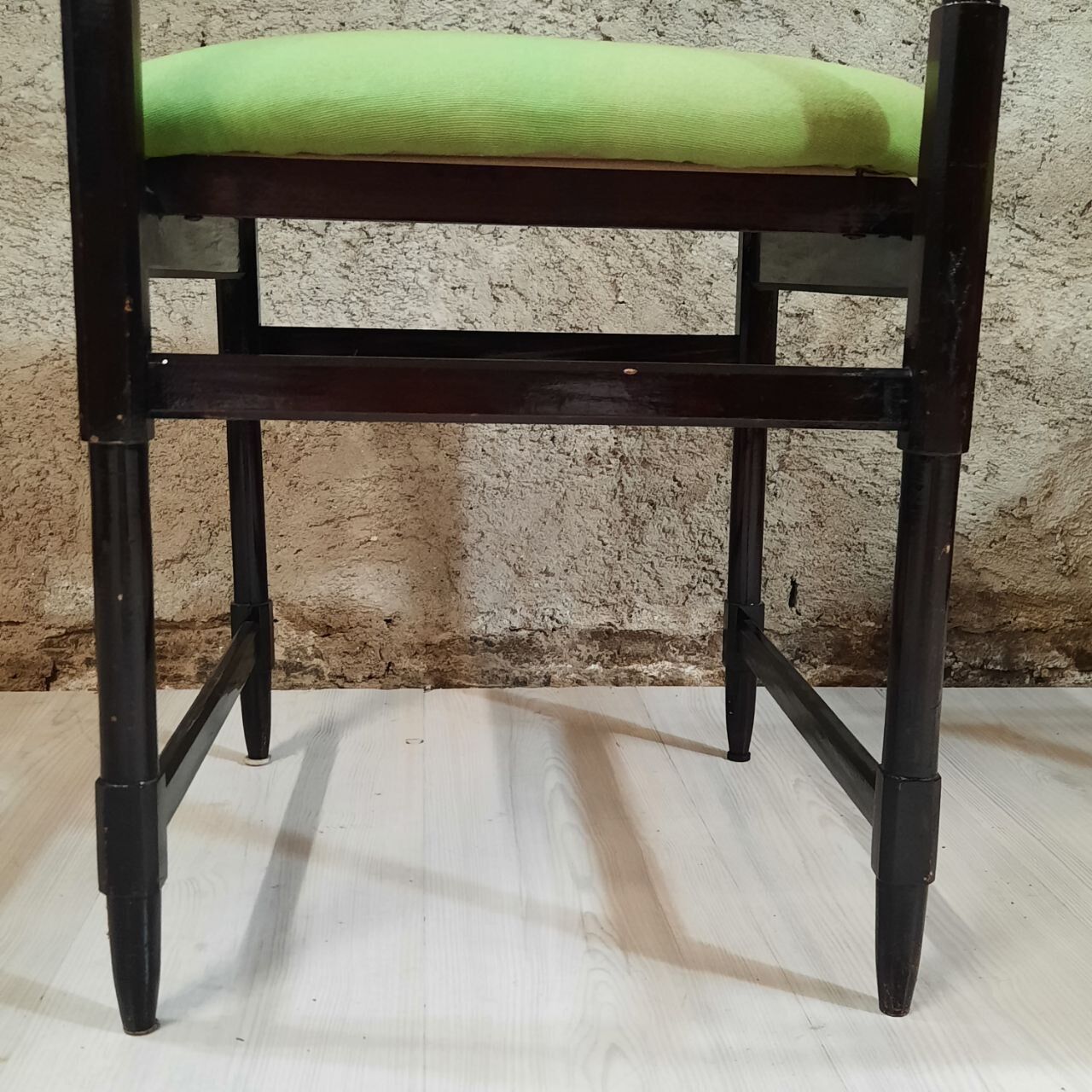 Six 50's chairs - varnished wood