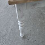 Dining table with extensions