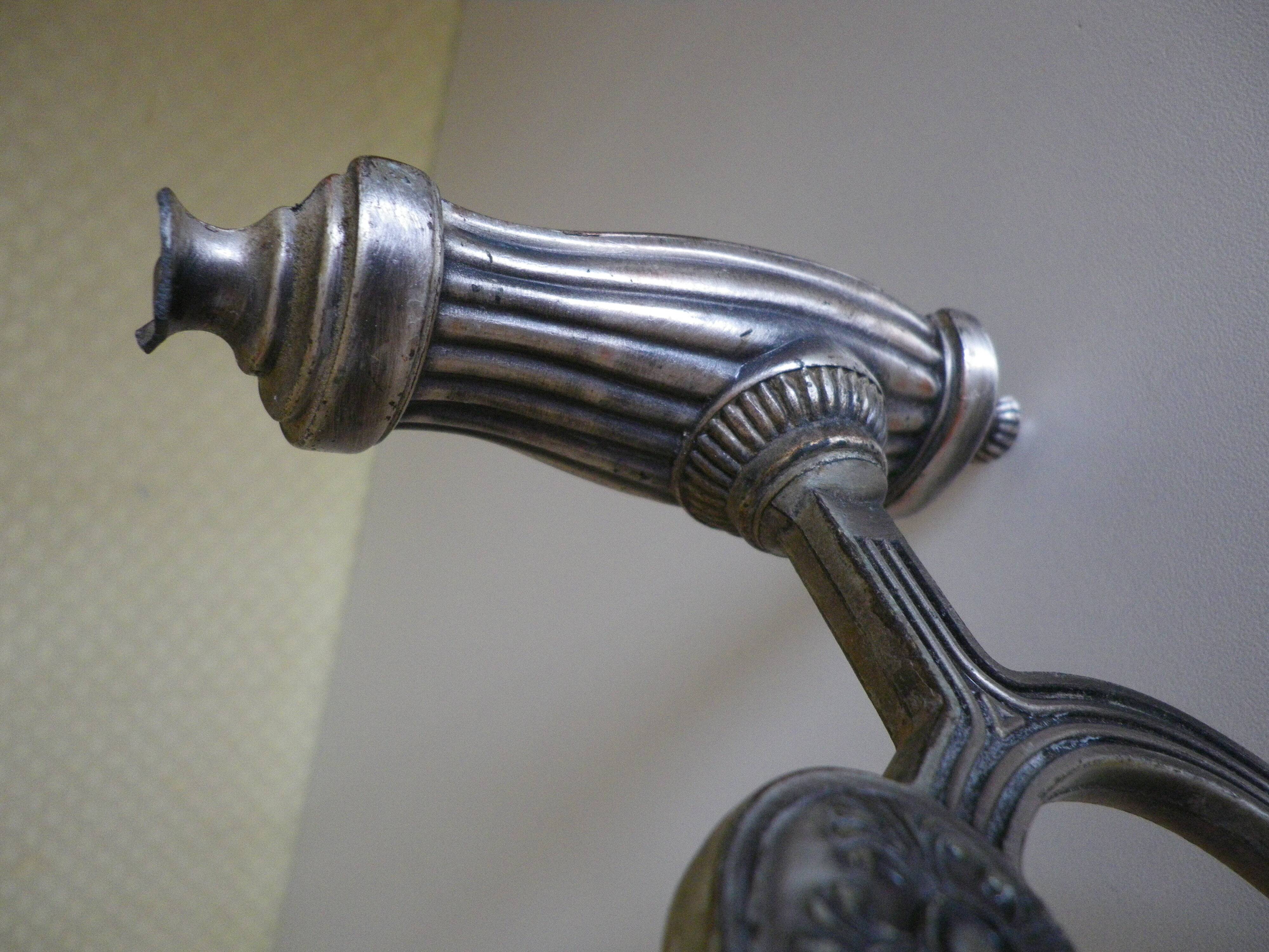 Porte serviettes double mural, style empire -1970-