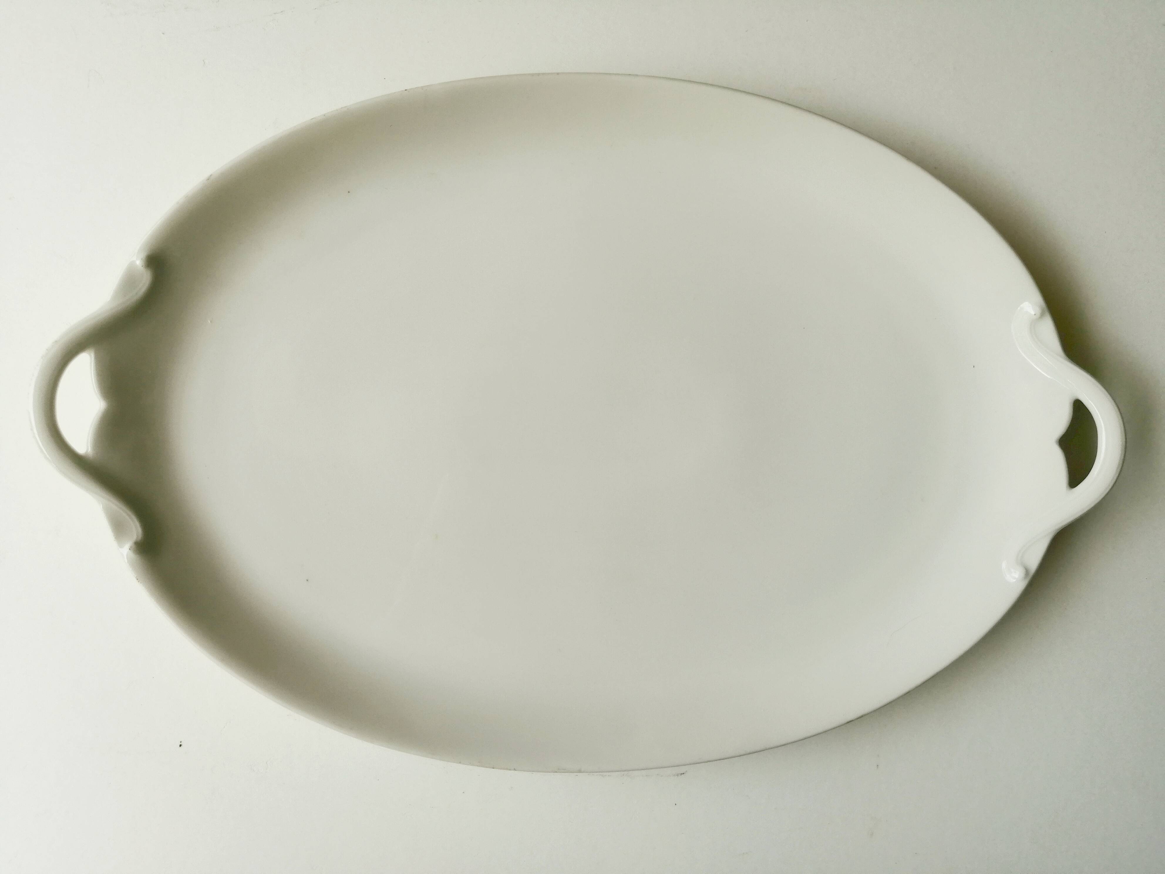 Oval dish by Gérard Dufraisseix & Abbot, 1930