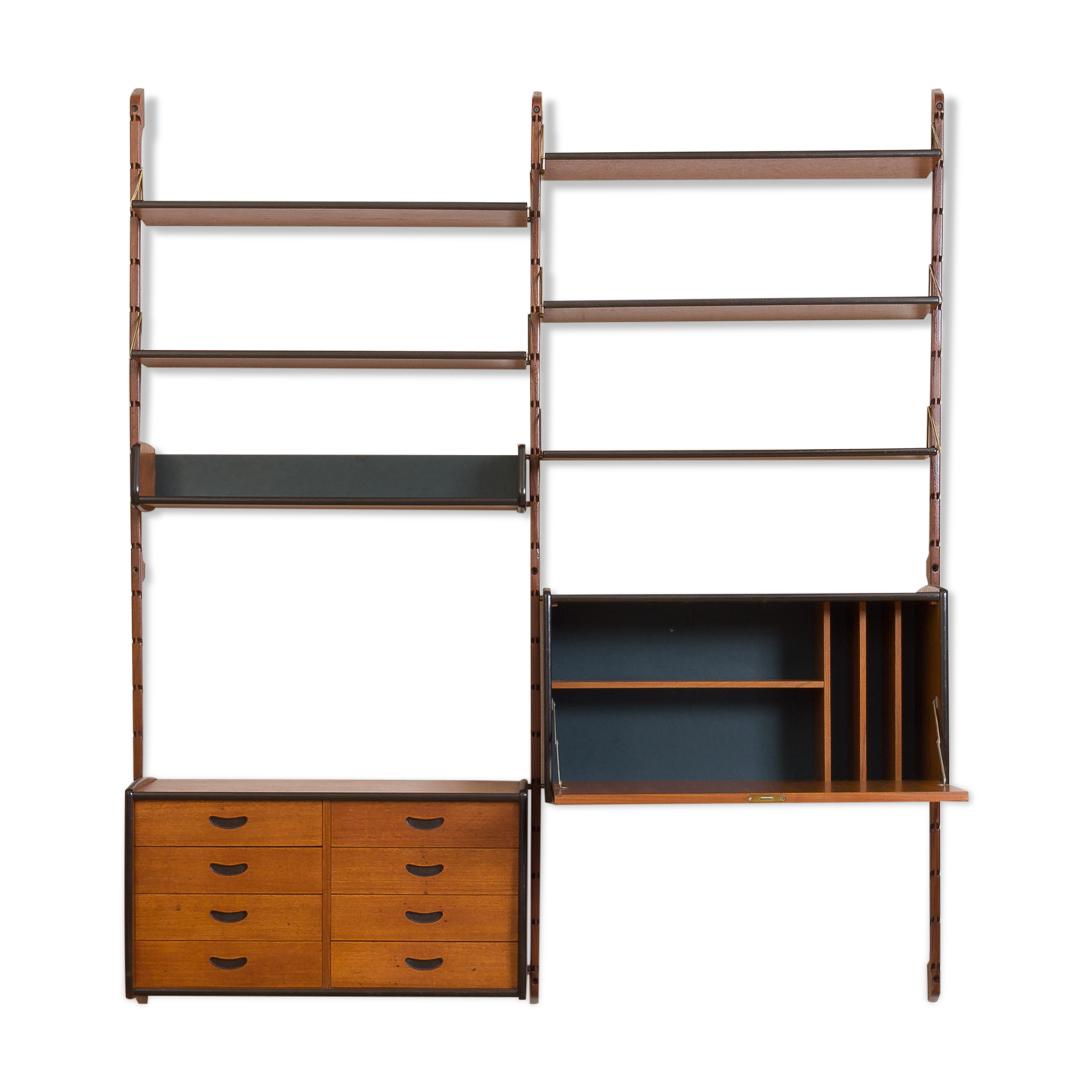 Ergo Wall Unit in teak with 6 shelves and 2 cabinets by John Texmon for Blindheim Møbelfabrikk, 2 ba